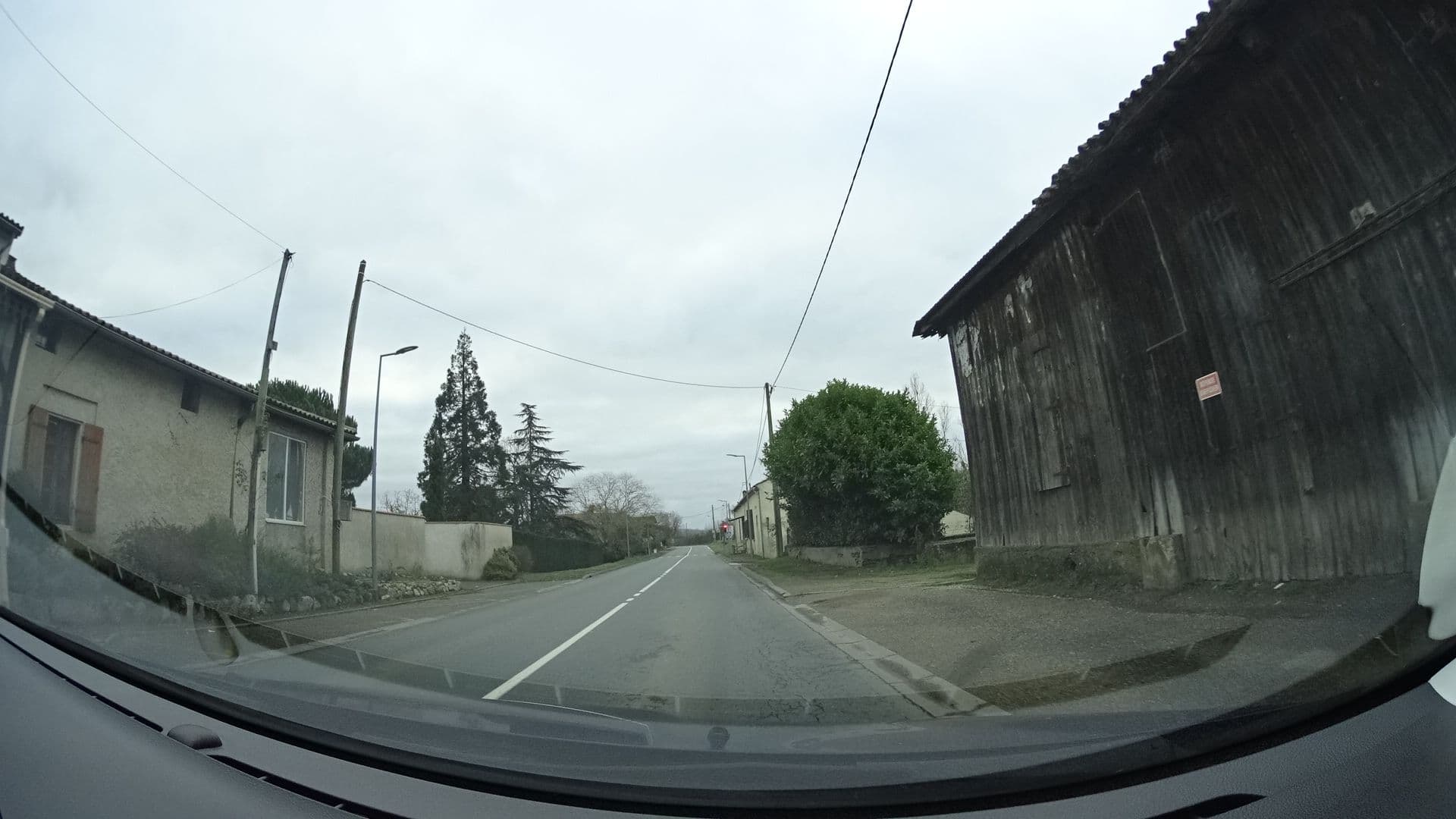 Street view near Château LACAZE, Aiguillon — © sashazykov (CC BY-SA · Mapillary)