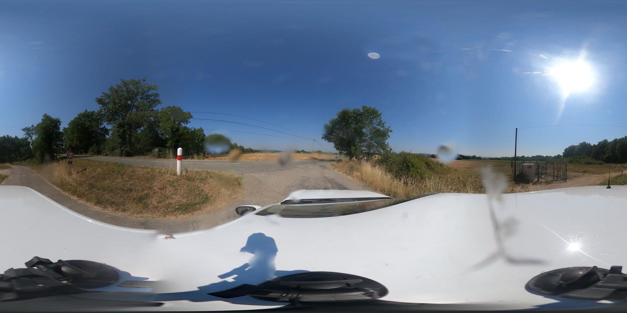 Street view near la roquiniere, Vianne — © lmuffato (CC BY-SA · Mapillary)