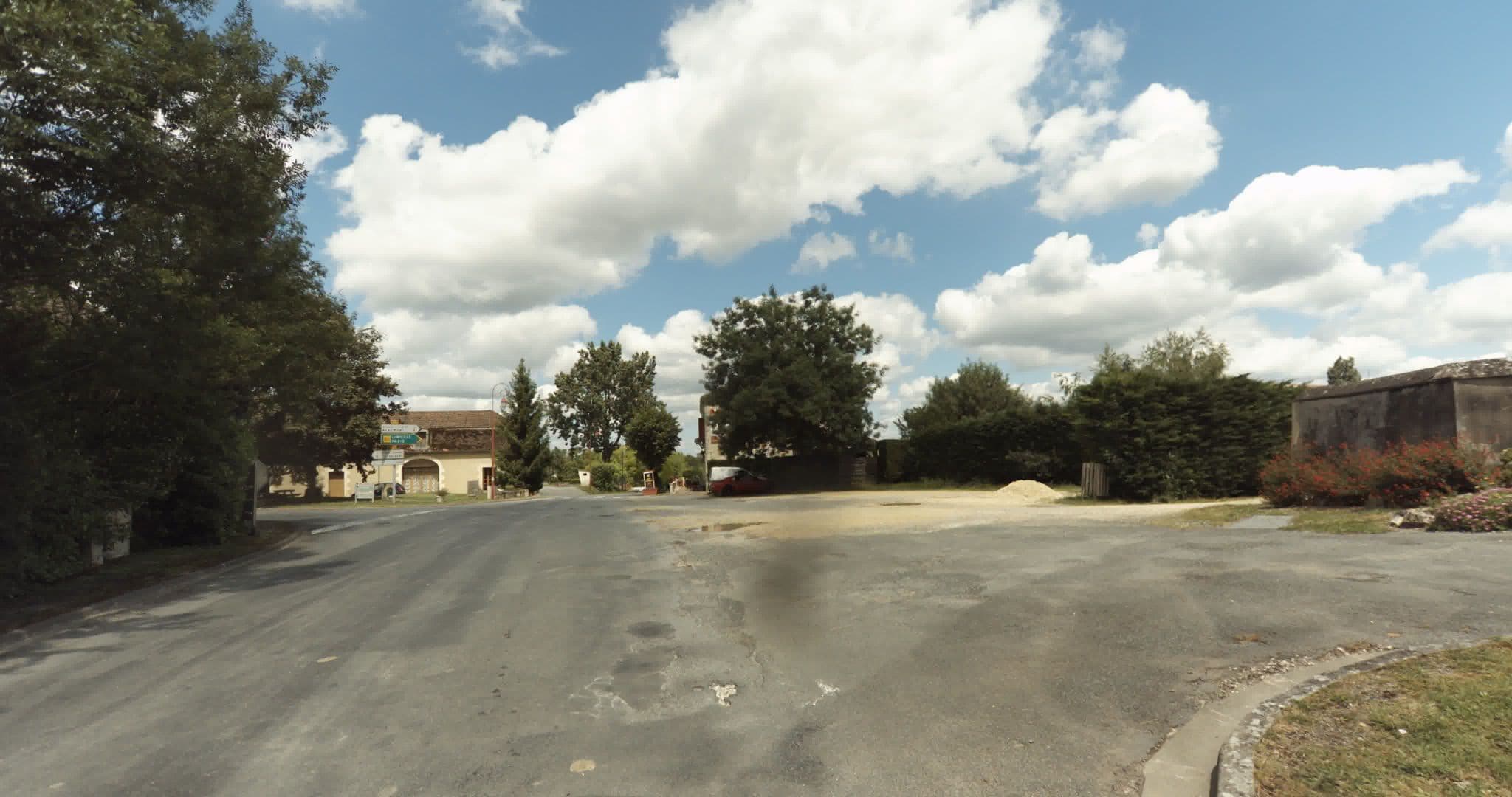 Street view near La Gentilhommiere, Villeréal — © sogefi (CC BY-SA · Mapillary)