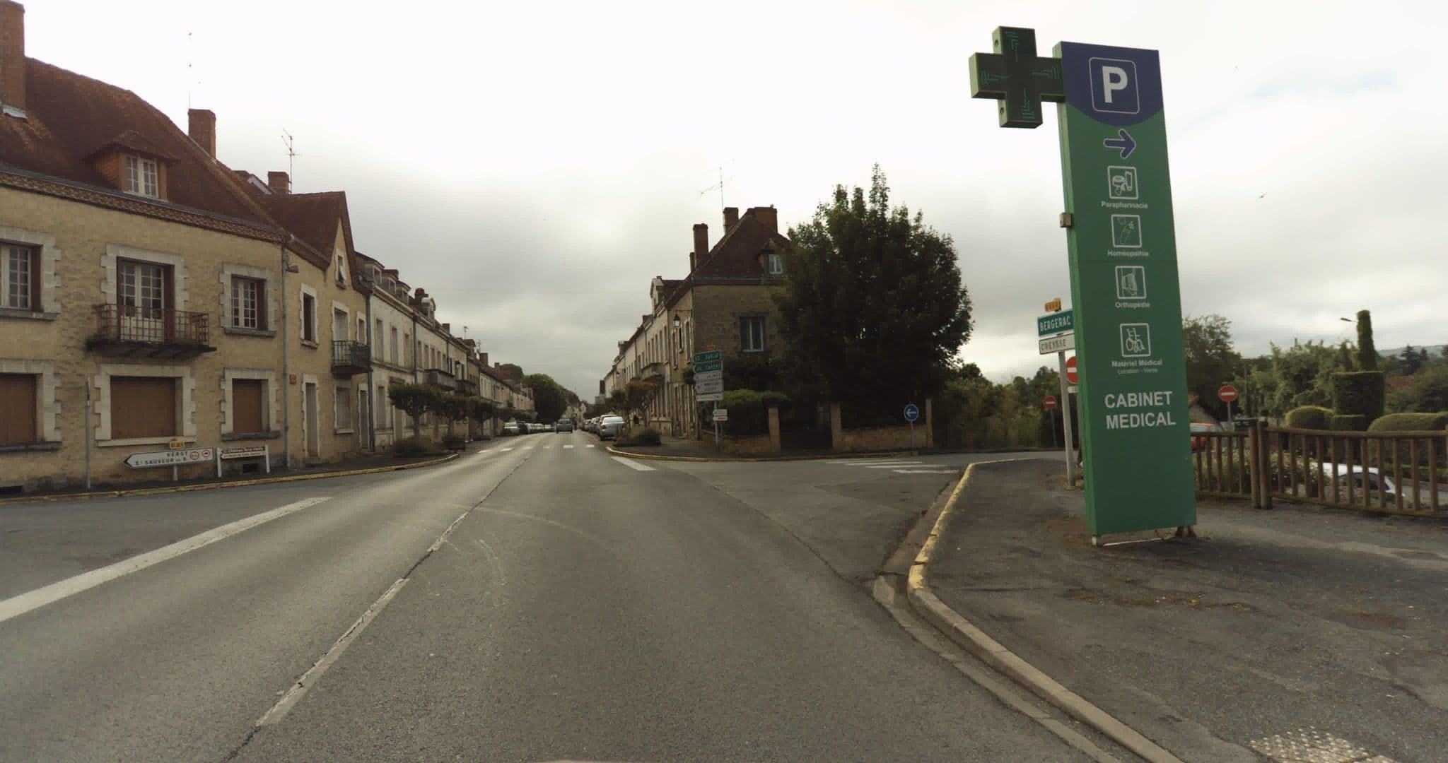 Street view near La Rebière d'Or, Mouleydier — © sogefi (CC BY-SA · Mapillary)