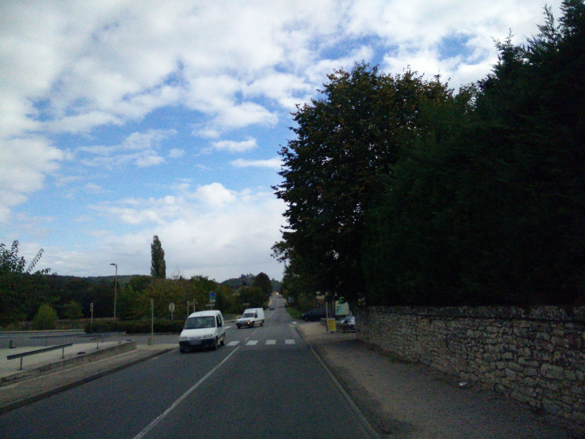 Street view near Domaine de Labarthe Maison d'hotes, Pradines — © volucris (CC BY-SA · Mapillary)