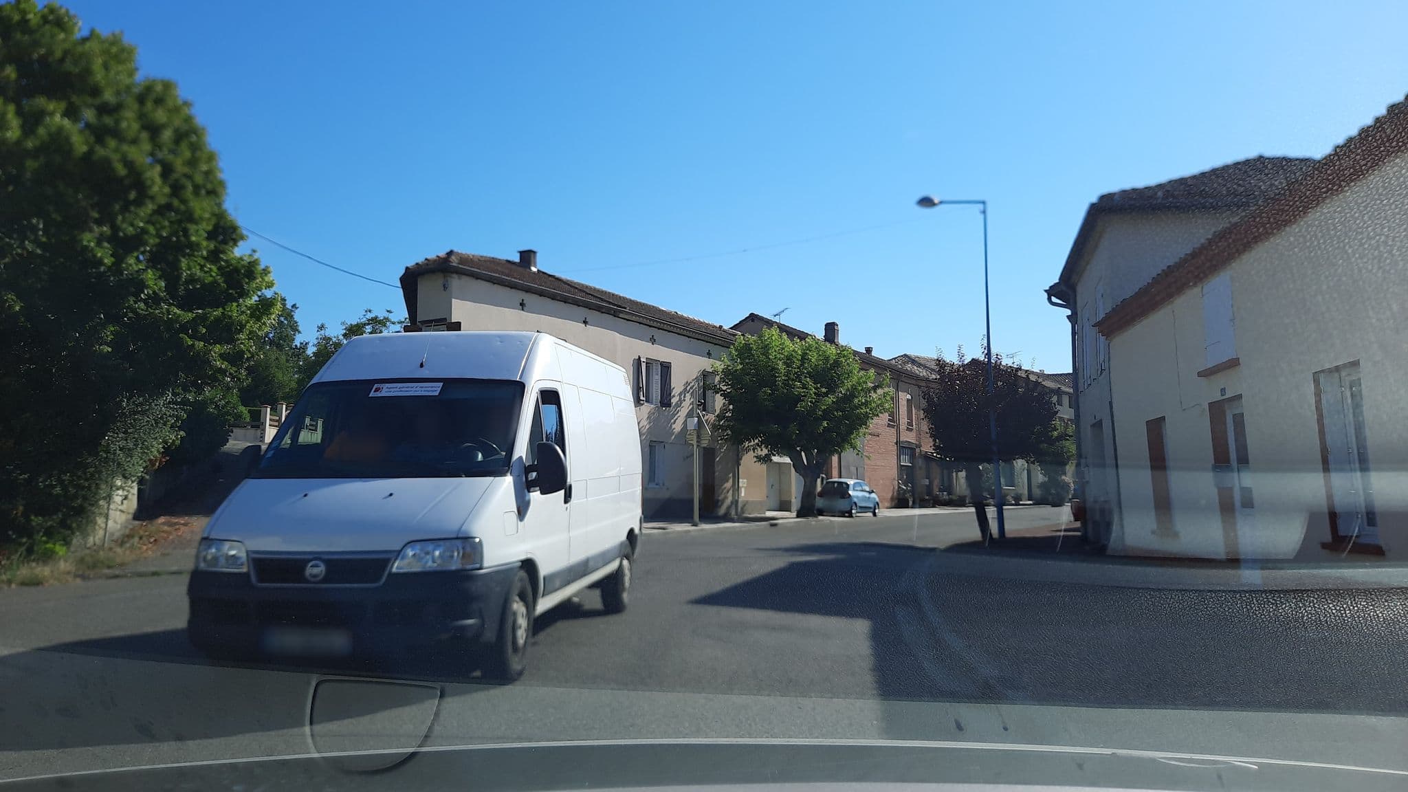 Street view near Centre de Loisirs et Plan d'Eau, Molières — © campanu (CC BY-SA · Mapillary)