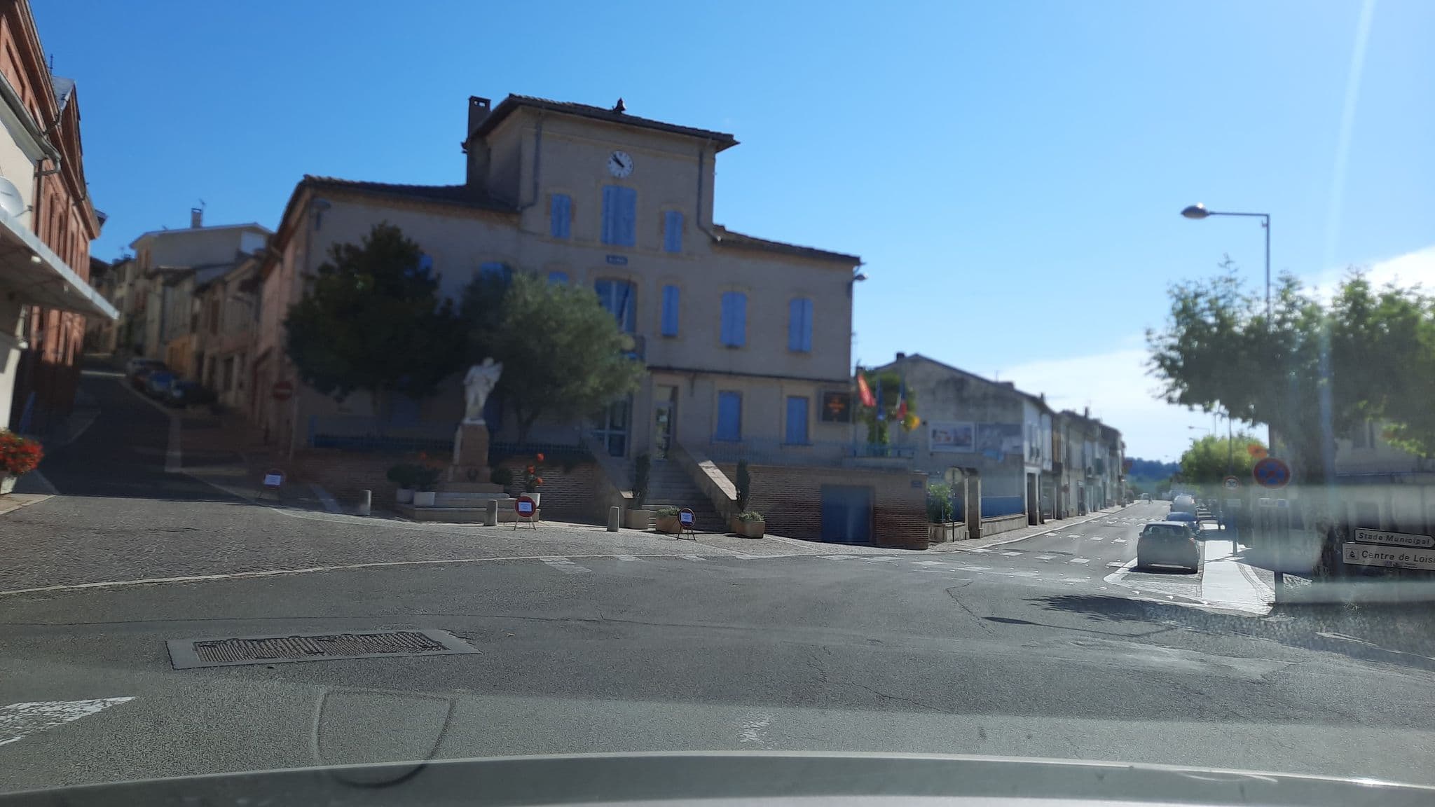 Street view near Parc Waechter, Molières — © campanu (CC BY-SA · Mapillary)