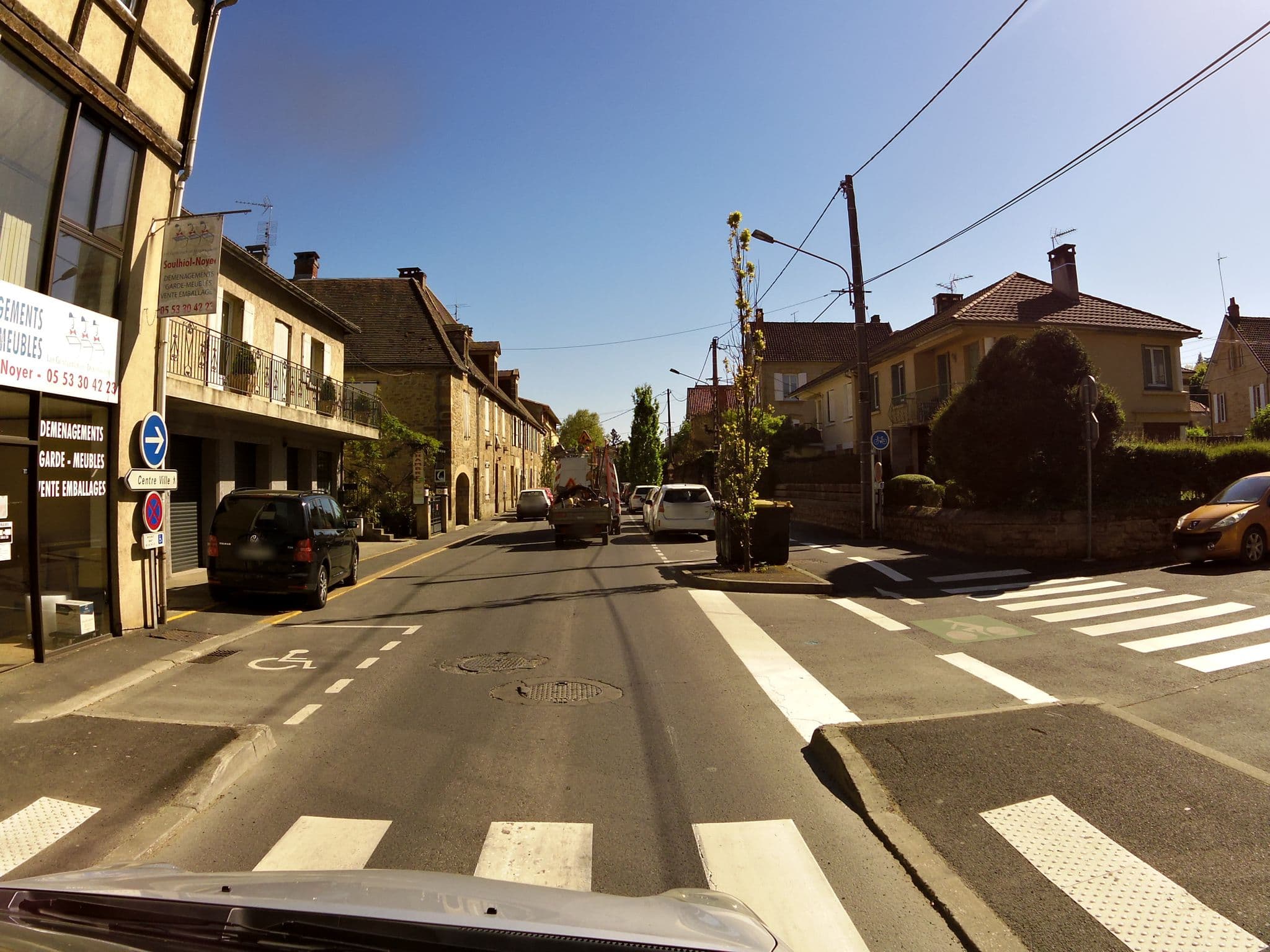 Street view near L'Etape des Peupliers, Sarlat-la-Canéda — © zors1843 (CC BY-SA · Mapillary)