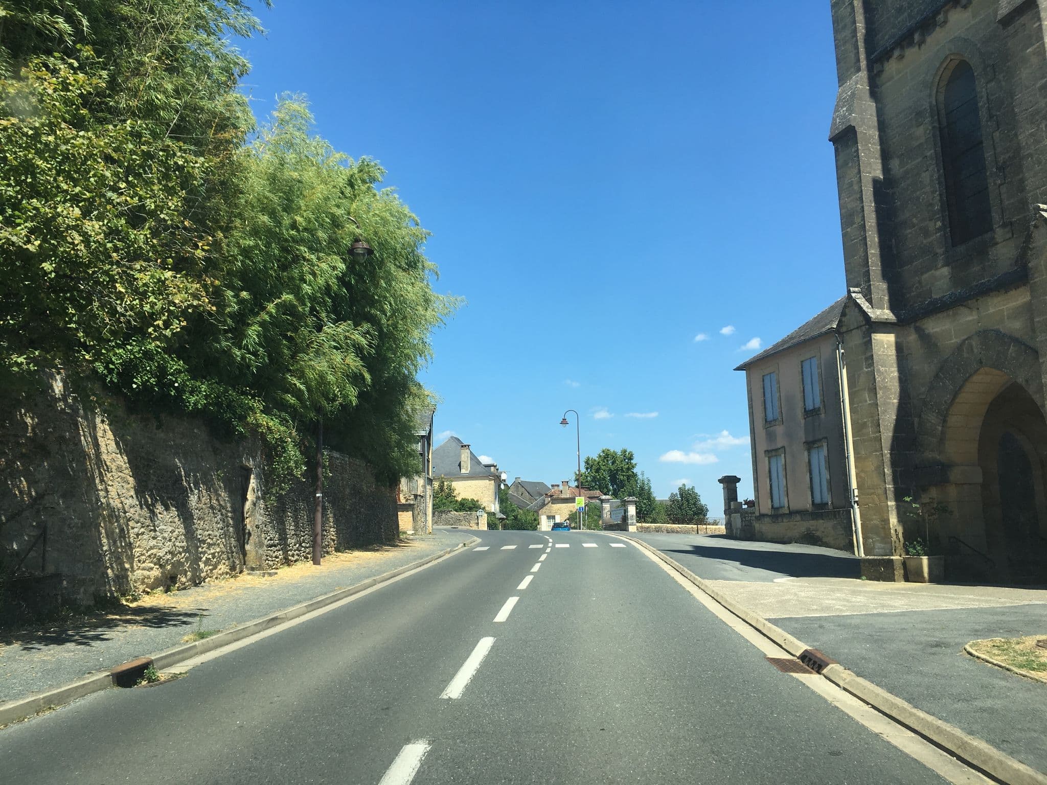 Street view near Combas village de gîtes, Salignac-Eyvigues — © unmap (CC BY-SA · Mapillary)
