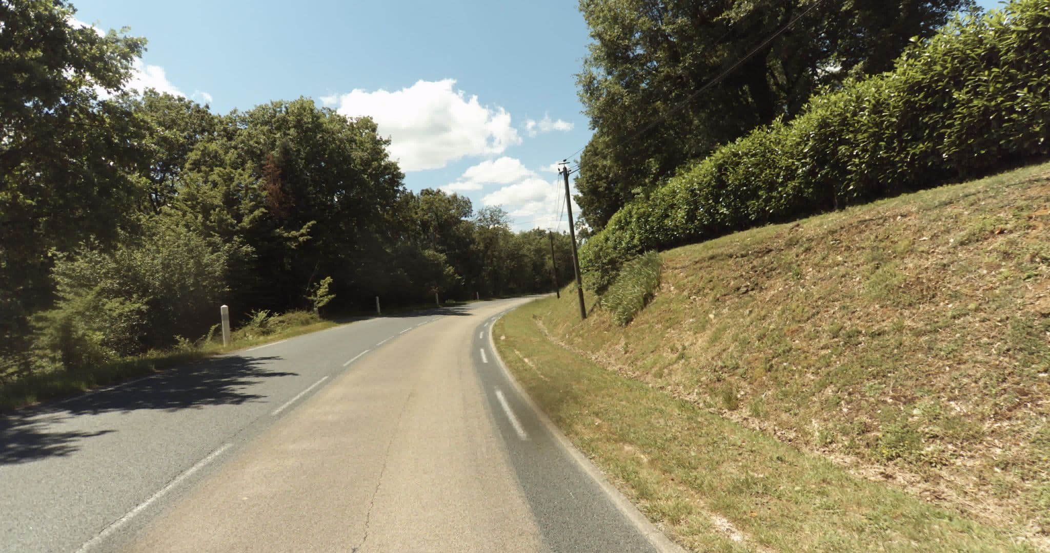 Street view near Au Coeur de Lolhm, Le Buisson-de-Cadouin — © sogefi (CC BY-SA · Mapillary)