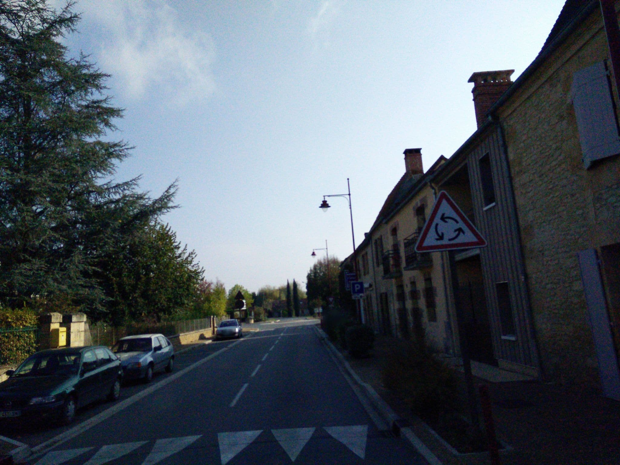 Street view near Hôtel du Parc, Montignac — © volucris (CC BY-SA · Mapillary)