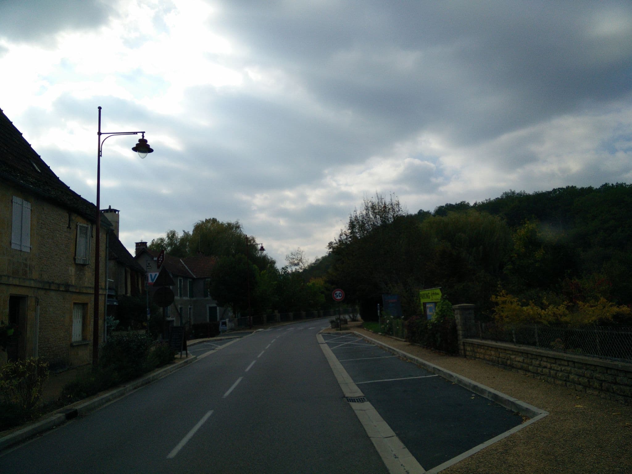 Street view near Restaurant Archambeau Frères Thonac, Montignac — © volucris (CC BY-SA · Mapillary)