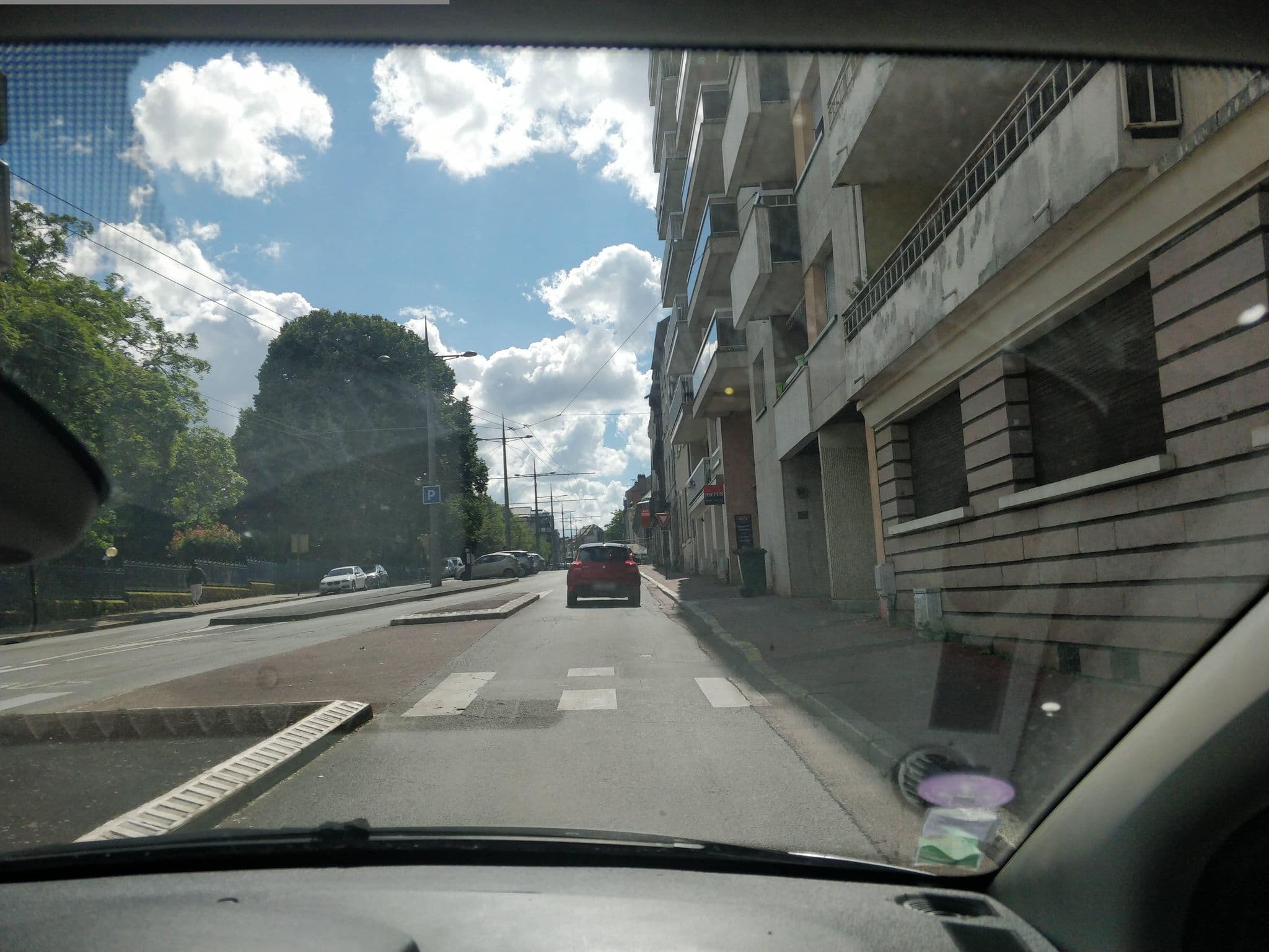 Street view near Hotel Akena Af, Limoges — © philou87 (CC BY-SA · Mapillary)