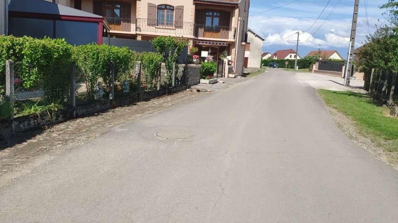 Street view near Gîte Buatois, Bletterans — © LOGIROAD (CC BY-SA · Mapillary)