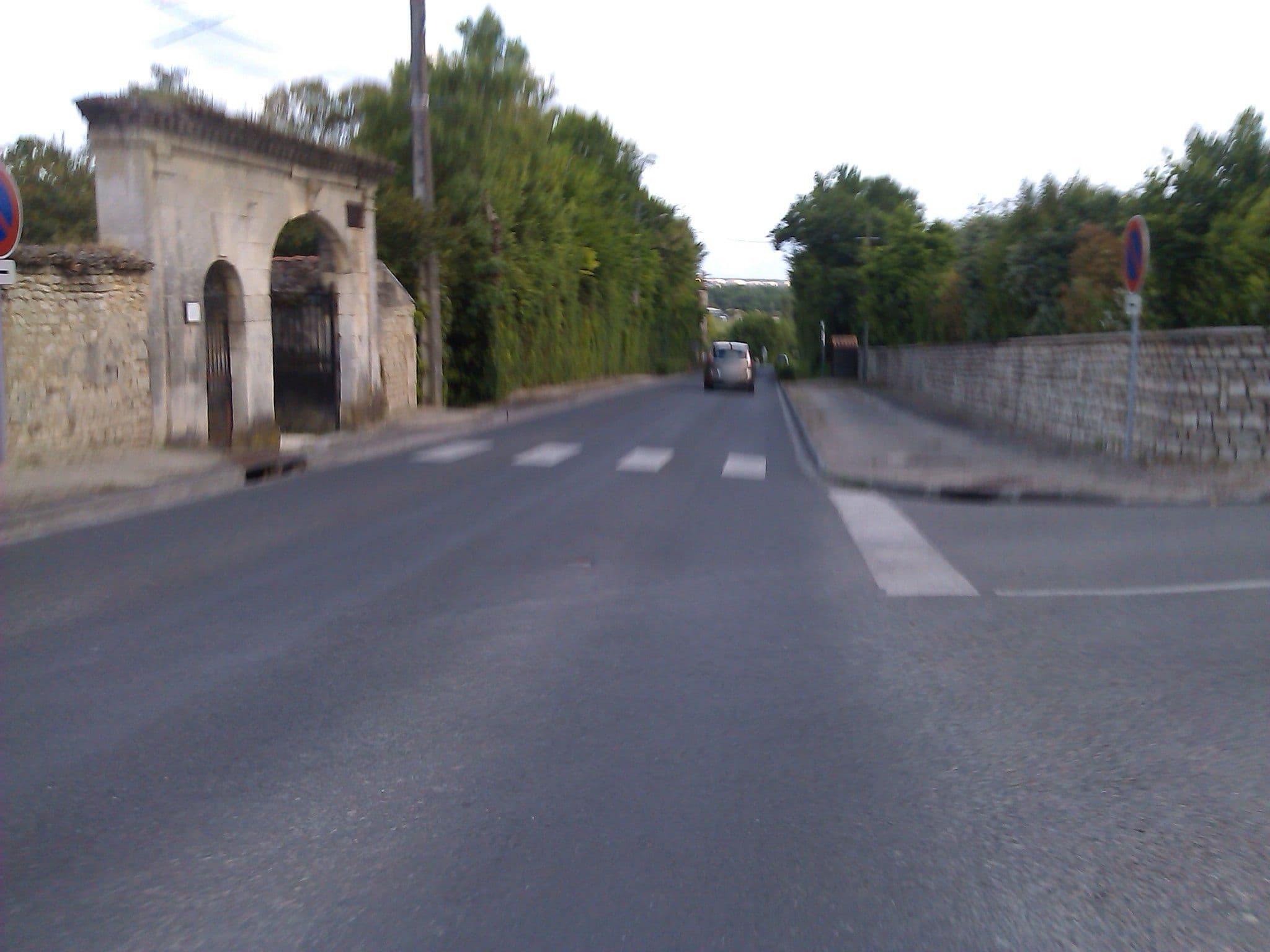 Street view near Le Bataclan, Balzac — © changchun1 (CC BY-SA · Mapillary)