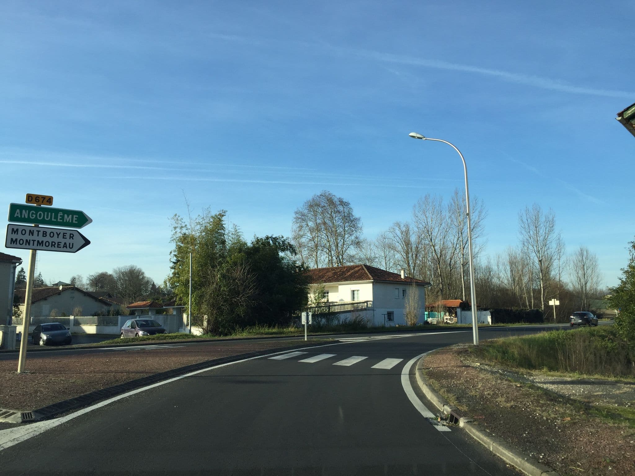 Street view near Le Fagnard, Chalais — © pgiraud (CC BY-SA · Mapillary)