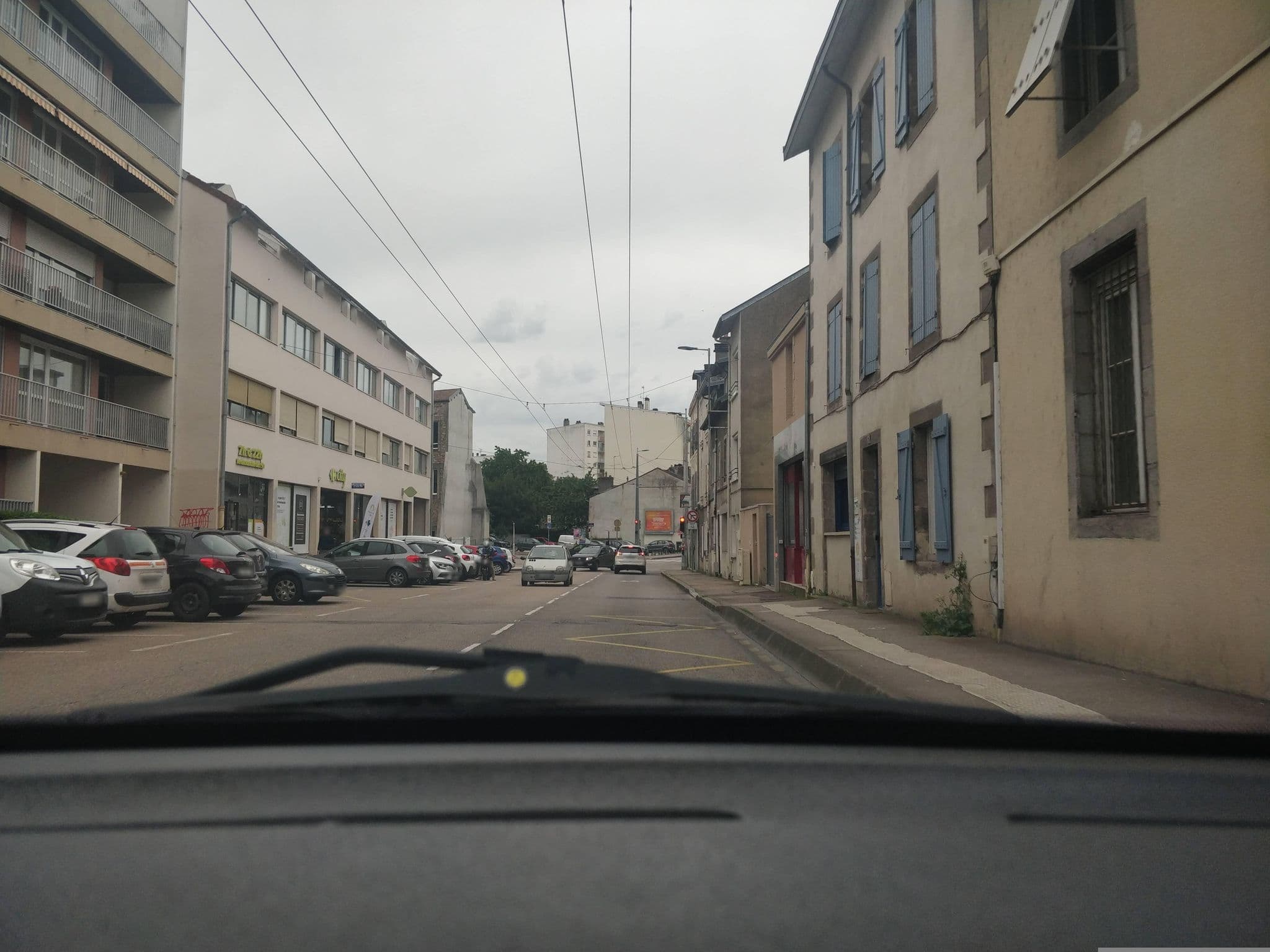 Street view near Matuchet Herve, Limoges — © philou87 (CC BY-SA · Mapillary)