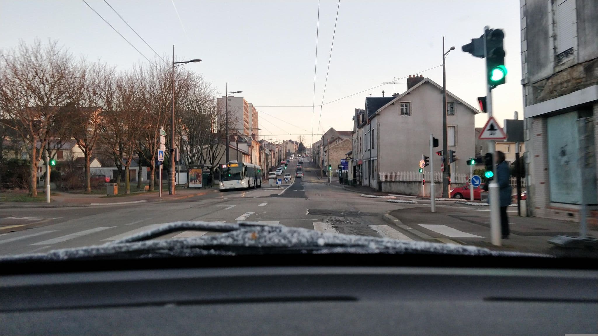Street view near Association Handas, Limoges — © philou87 (CC BY-SA · Mapillary)