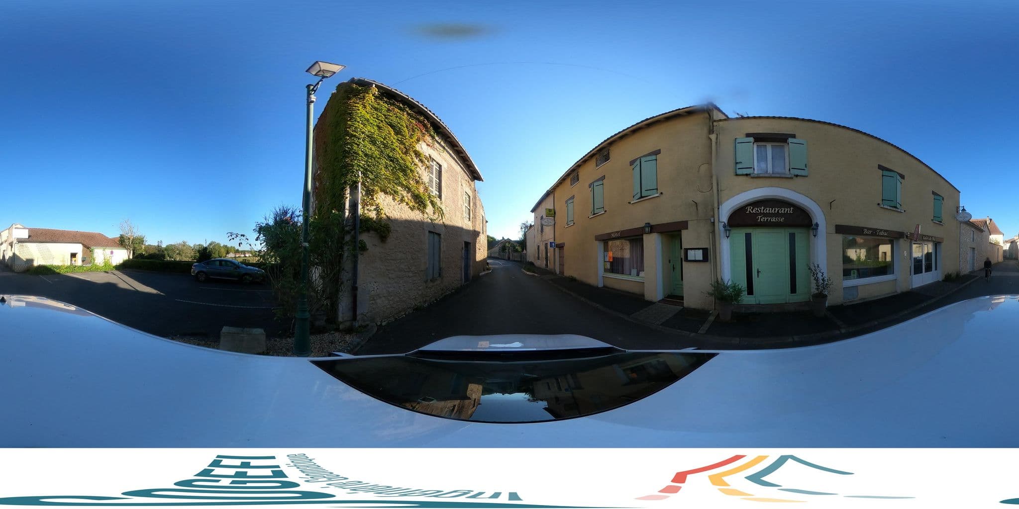 Street view near Les Aromes, Sorges — © sogefi (CC BY-SA · Mapillary)