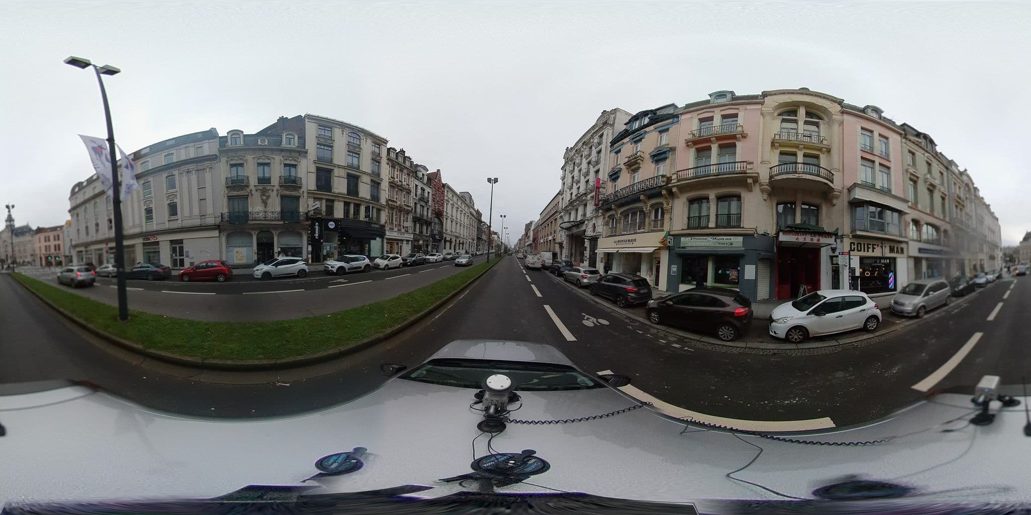 Street view near Mercure Lille Roubaix - Grand Hôtel, Roubaix — © meldig (CC BY-SA · Mapillary)