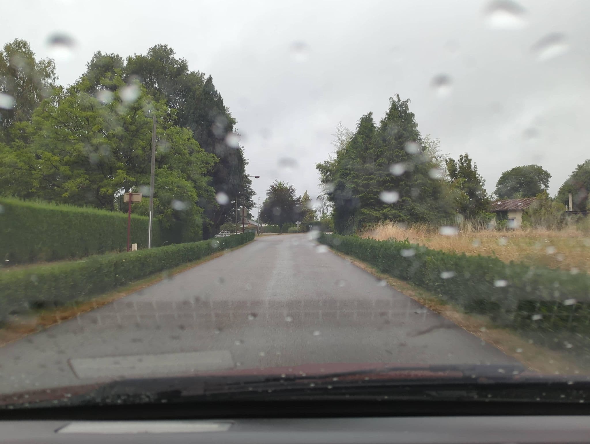 Street view near Bulle d'R, Châlus — © ashokaking (CC BY-SA · Mapillary)