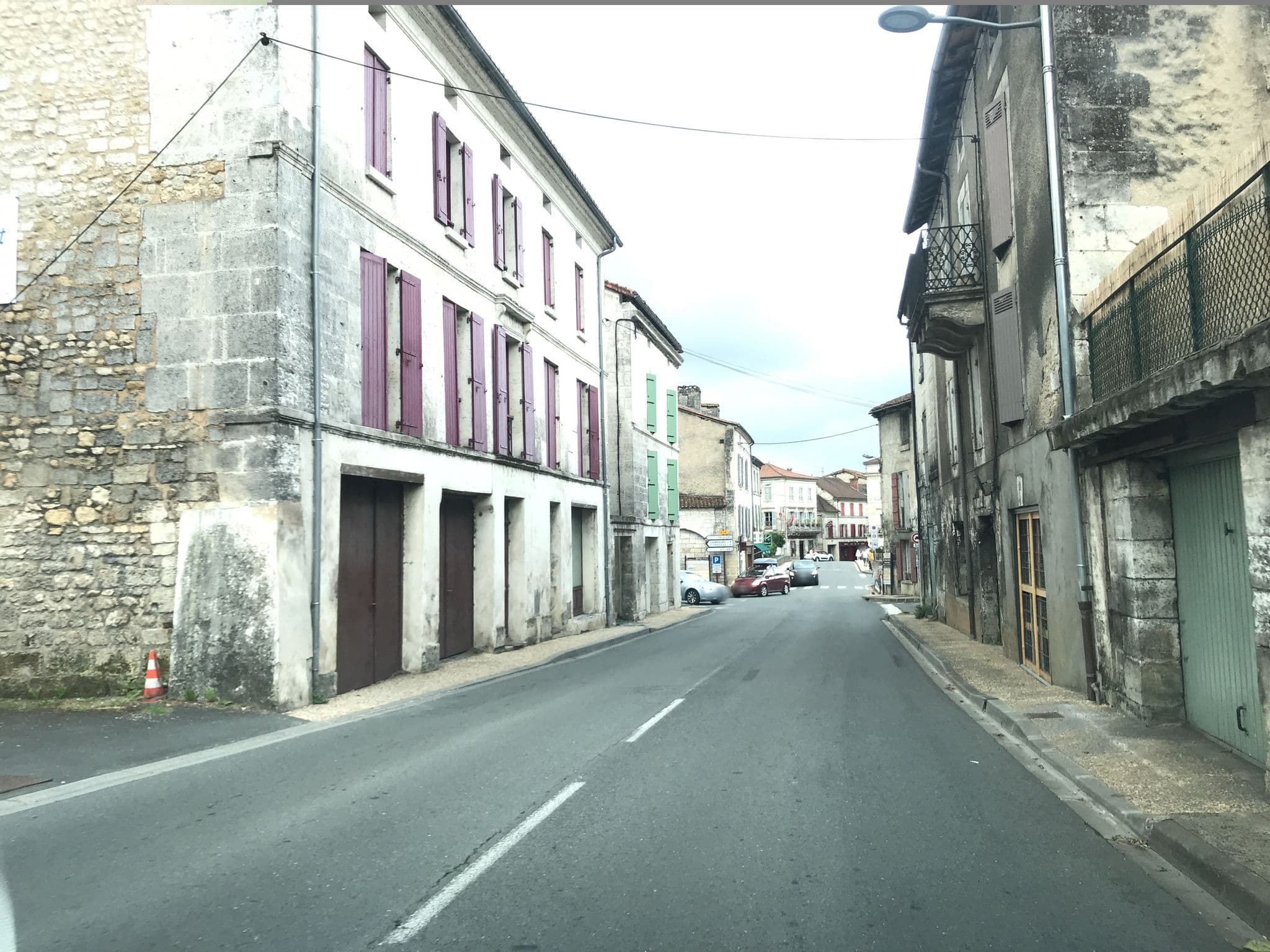 Street view near Hostellerie du Périgord Vert, Brantôme — © unmap (CC BY-SA · Mapillary)