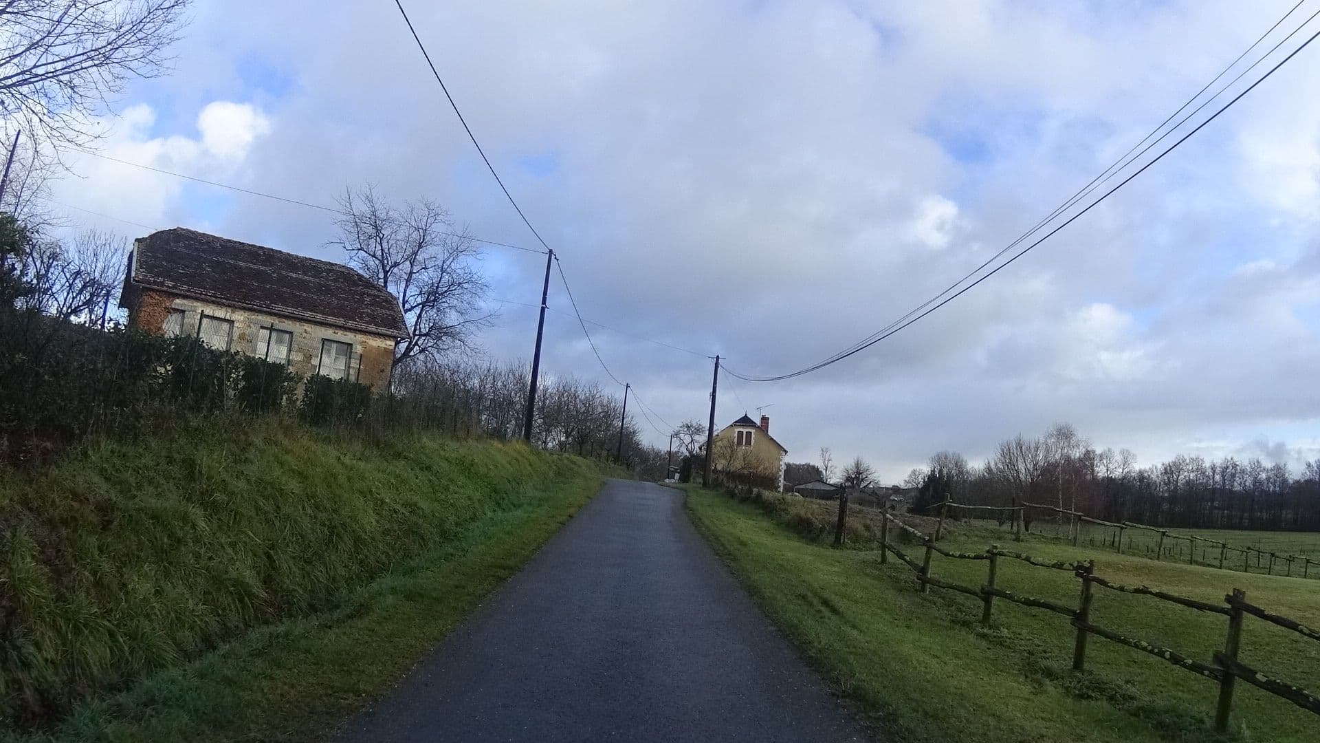 Street view near Vakantiehuisje Nantheuil, Thiviers — © vincentrando24 (CC BY-SA · Mapillary)
