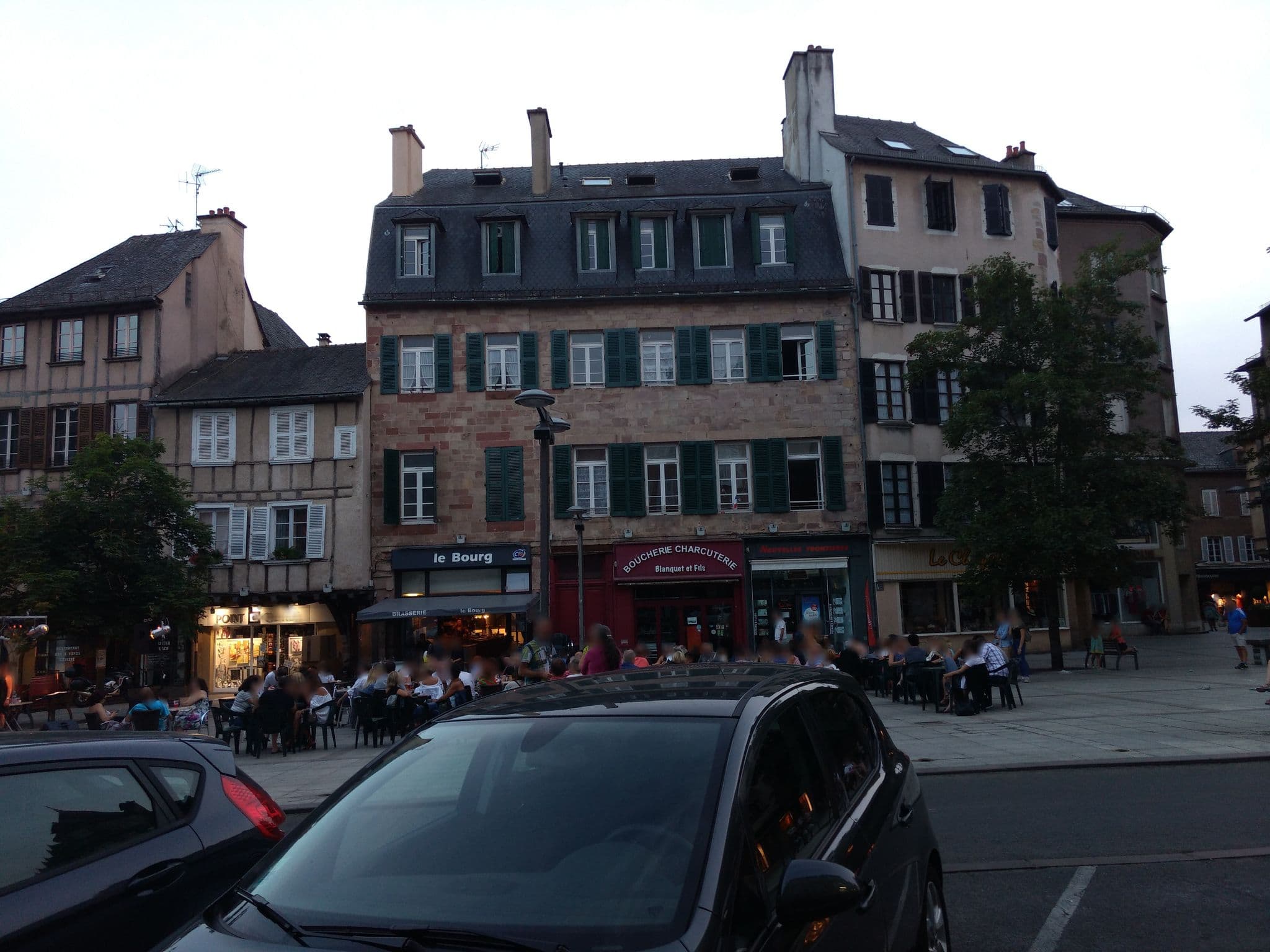 Street view near NOUVELLES-FRONTIERES, Rodez — © yod4z (CC BY-SA · Mapillary)