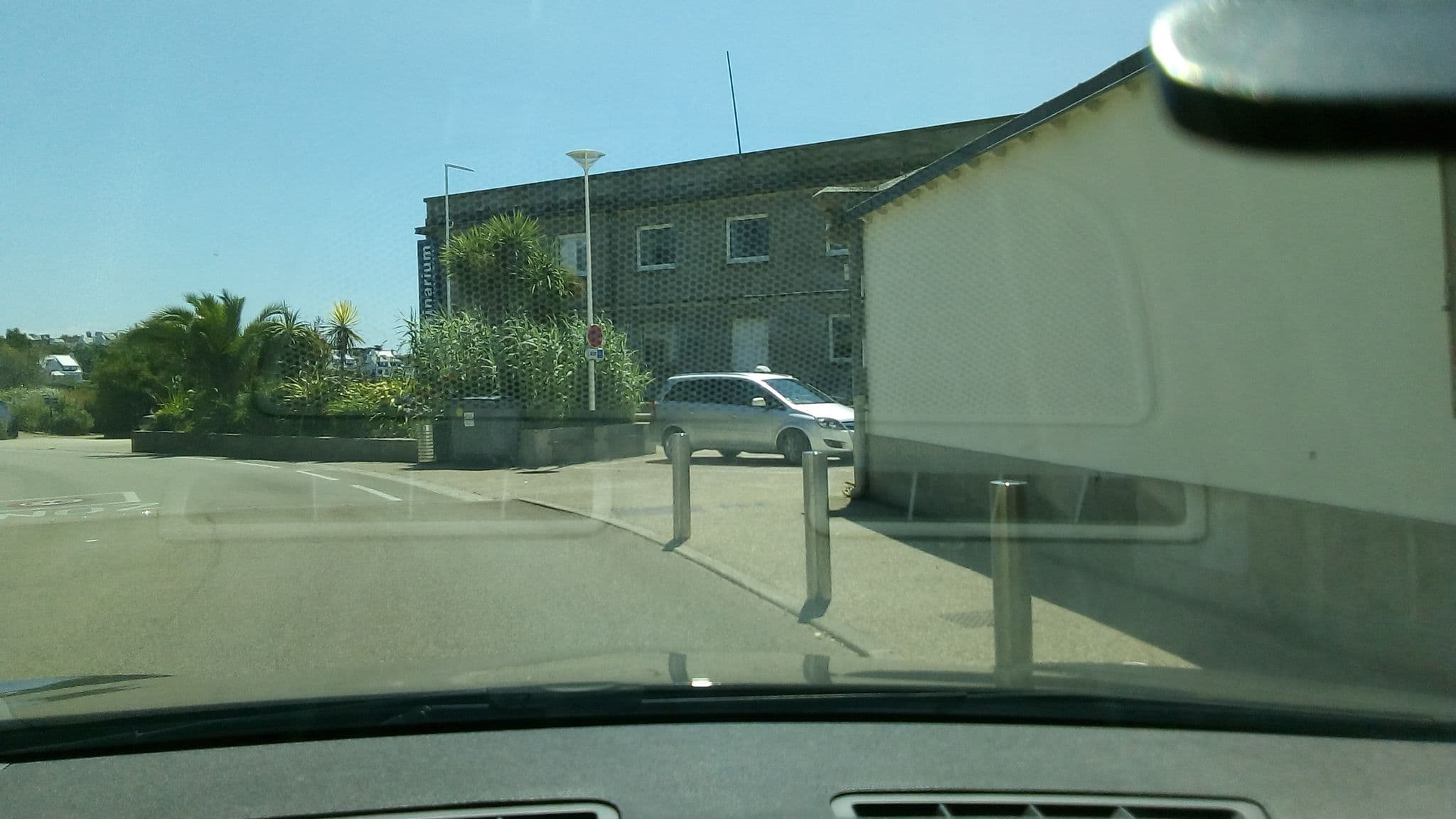 Street view near Auberge de jeunesse, Concarneau — © cemcarfil (CC BY-SA · Mapillary)