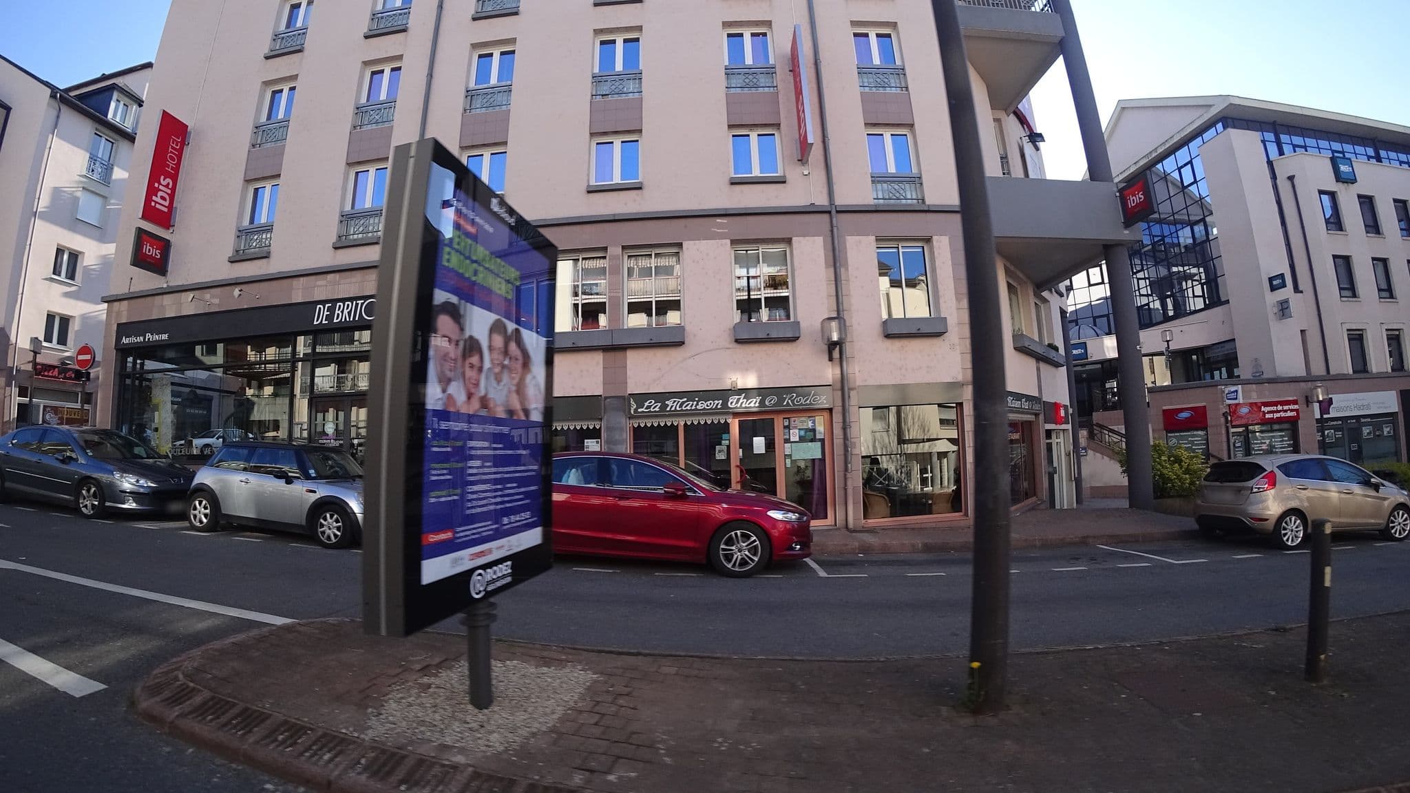 Street view near Société Hoteliere Rodez, Rodez — © yod4z (CC BY-SA · Mapillary)