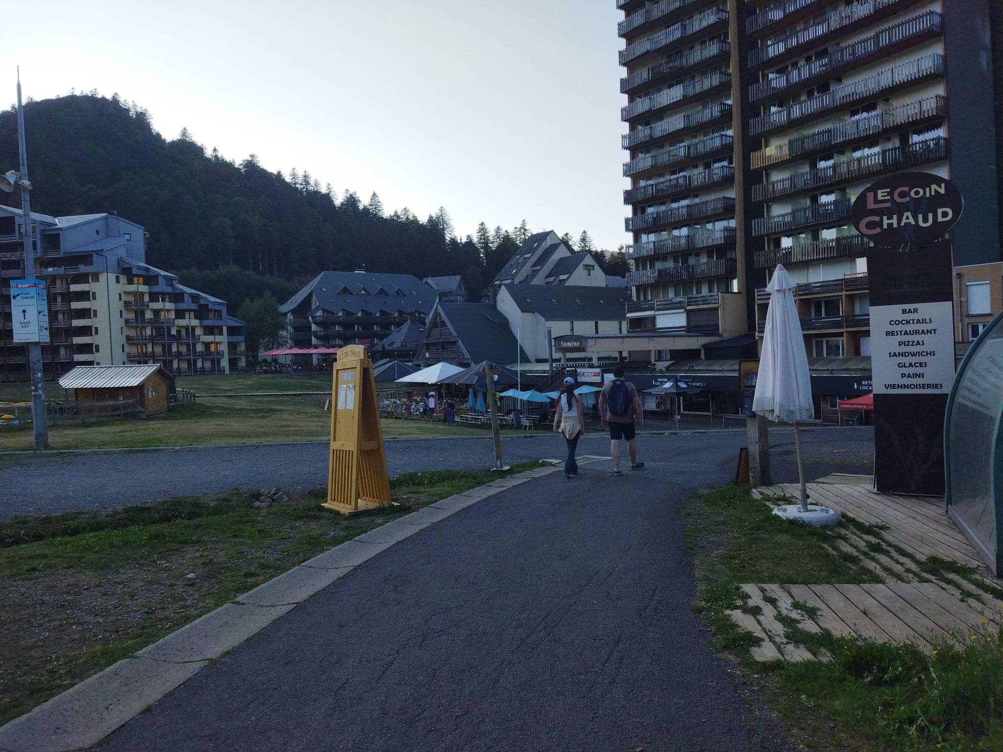 Street view near Résidence le Saporta, Murat — © QLFM (CC BY-SA · Mapillary)