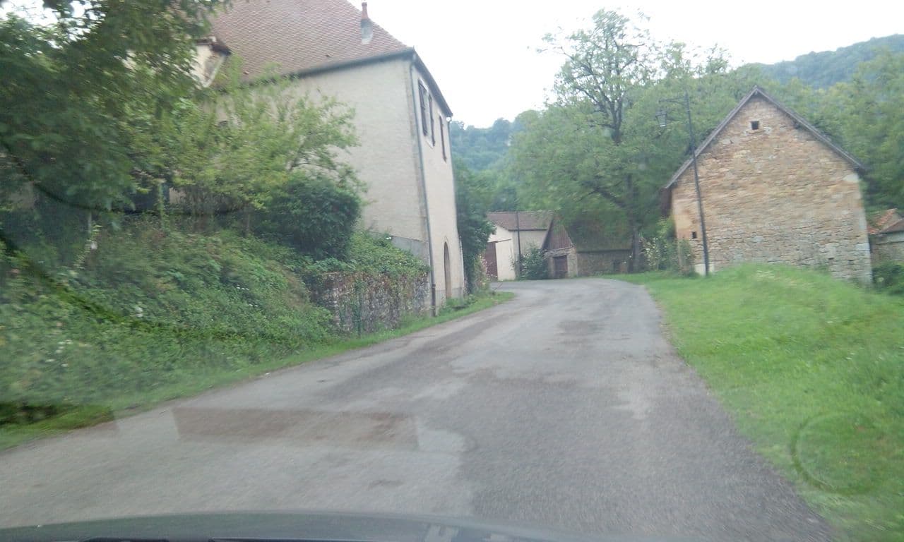 Street view near Le Moulin de Gintrac, Bretenoux — © alainproviste (CC BY-SA · Mapillary)