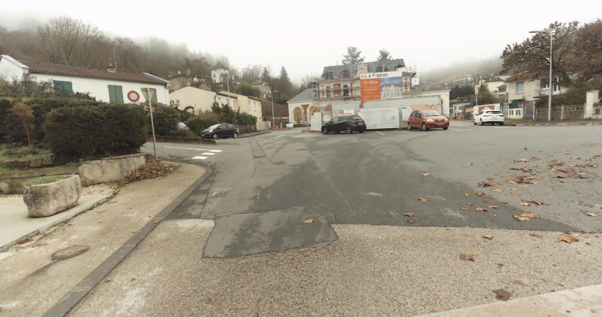 Street view near Hôtel Terminus Figeac, Figeac — © sogefi (CC BY-SA · Mapillary)