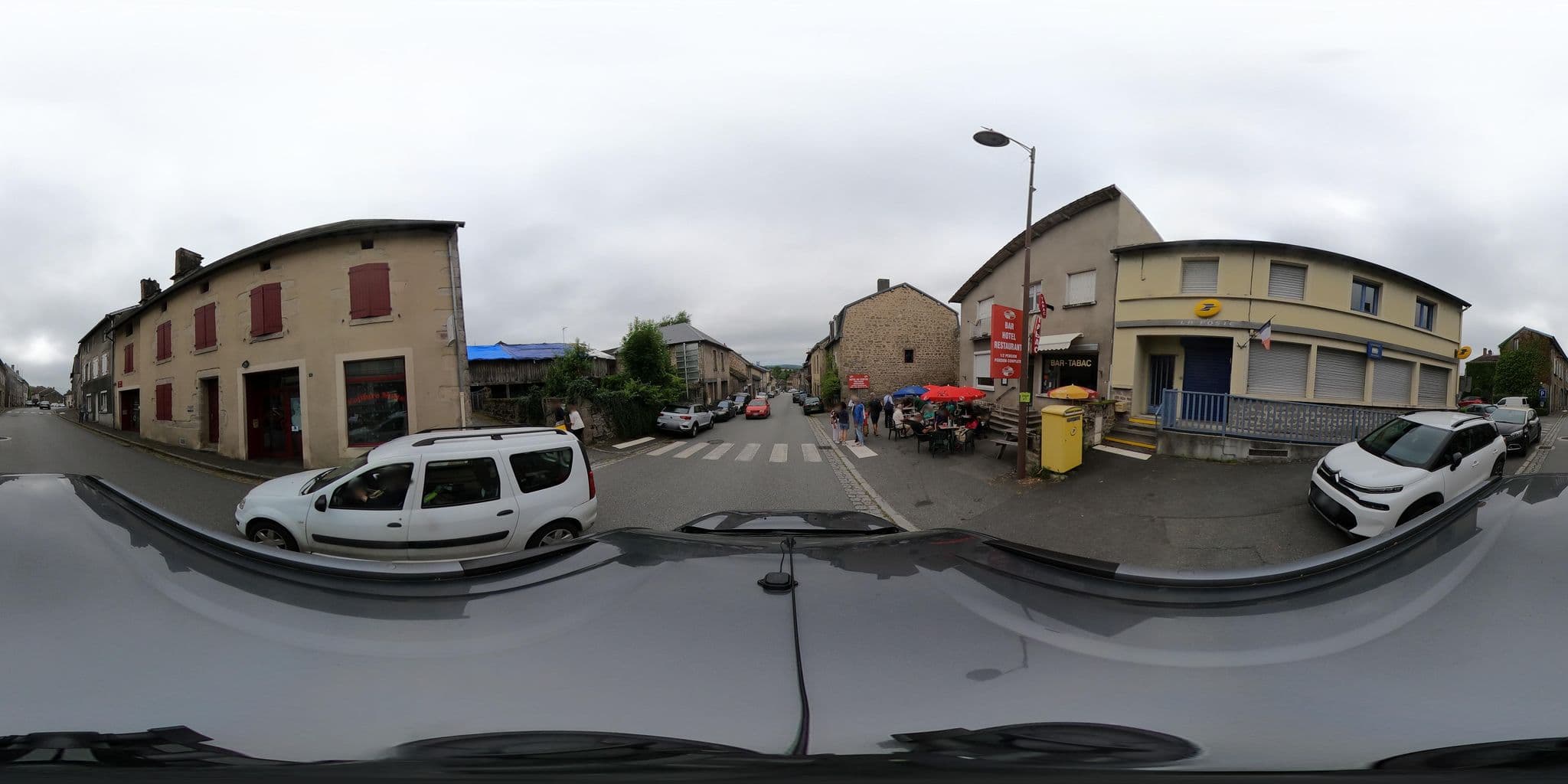Street view near Hôtel Restaurant du Centre, Bourganeuf — © eric_s (CC BY-SA · Mapillary)