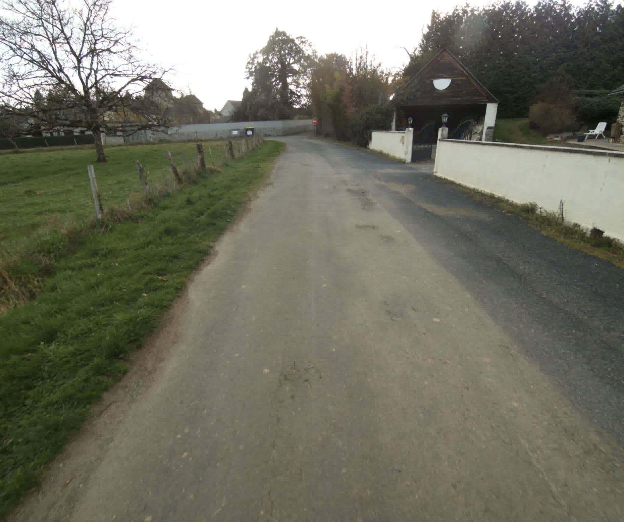 Street view near La Vieille Grange Chambre d'Hôte, Seilhac — © sogefi (CC BY-SA · Mapillary)