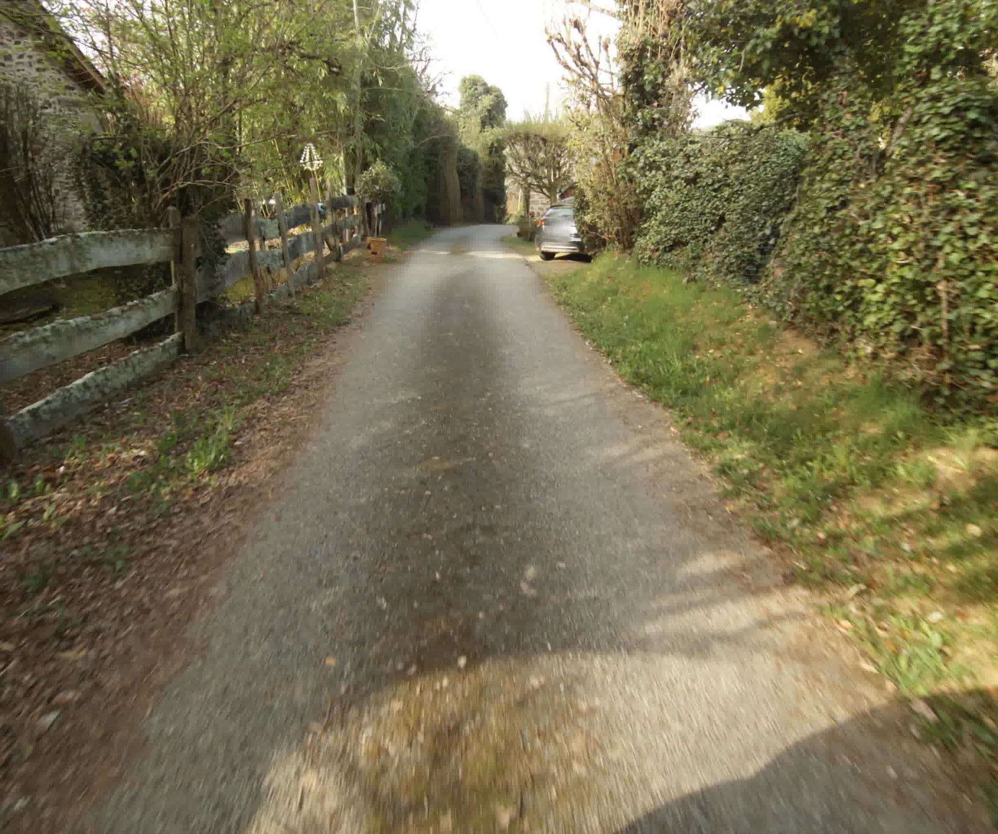 Street view near Arbre à Fruits, Chamboulive — © sogefi (CC BY-SA · Mapillary)