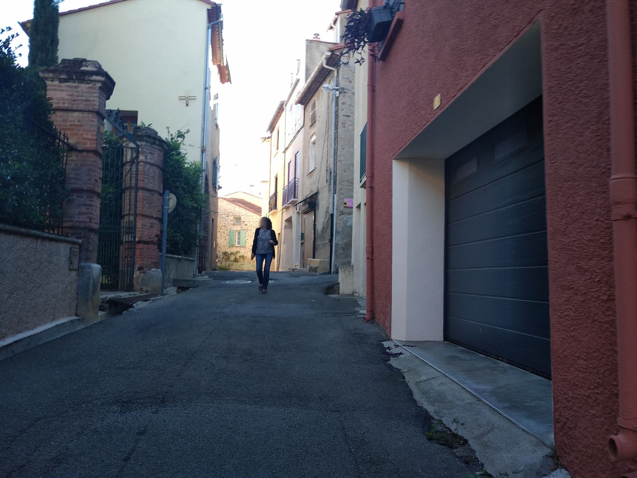 Street view near La Grange aux Hirondelles, Laroque-des-Albères — © lenaic (CC BY-SA · Mapillary)