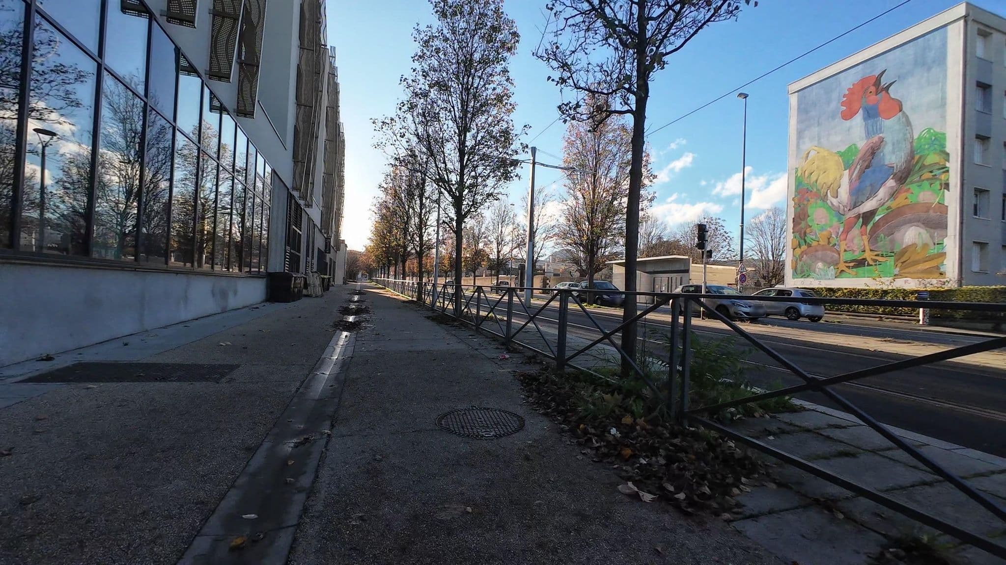 Street view near Aiden by Best Western @ Clermont-Ferrand, Clermont-Ferrand — © user-3965077544 (CC BY-SA · Mapillary)