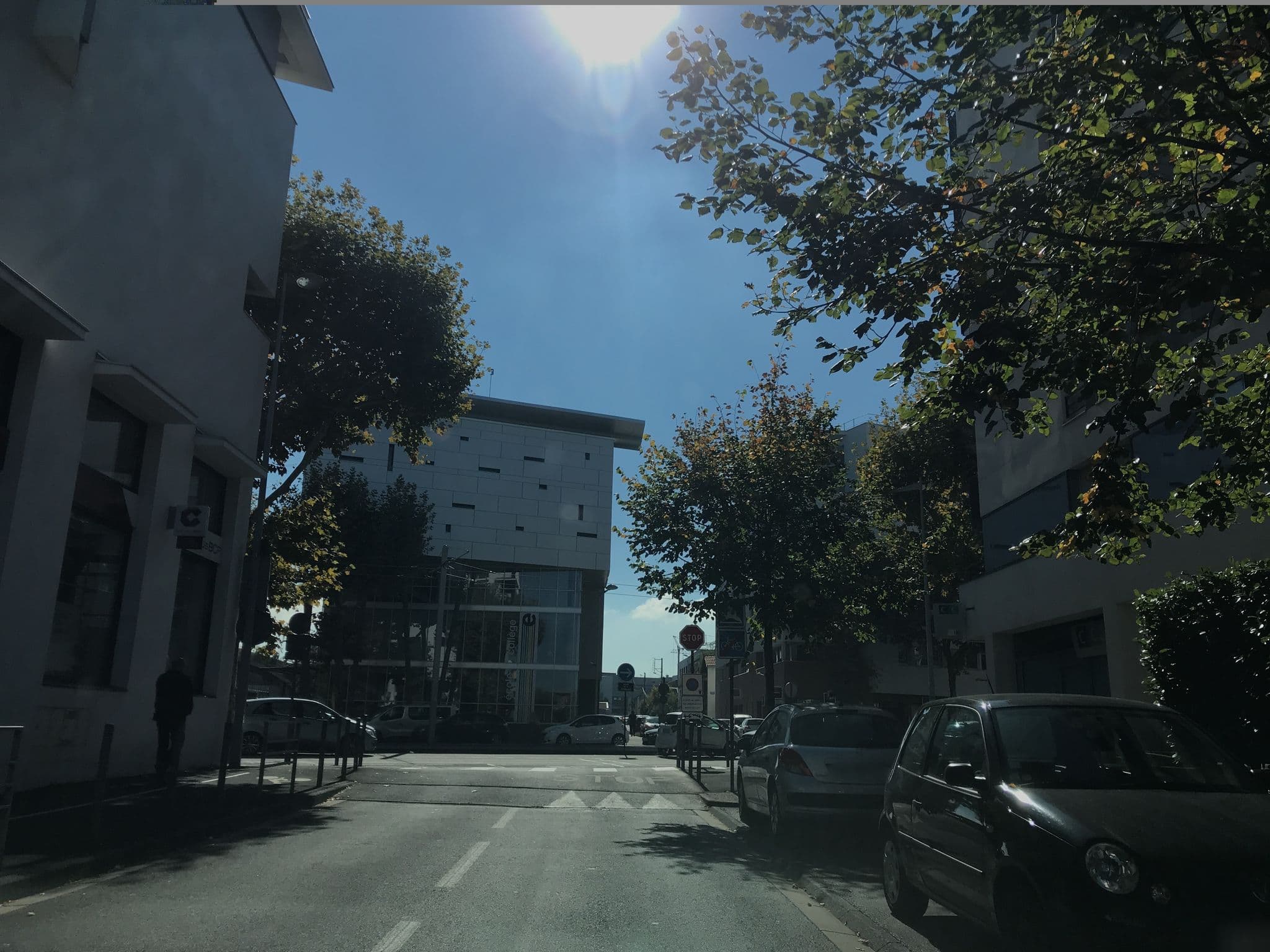 Street view near Residhome Gergovia, Clermont-Ferrand — © fpm (CC BY-SA · Mapillary)
