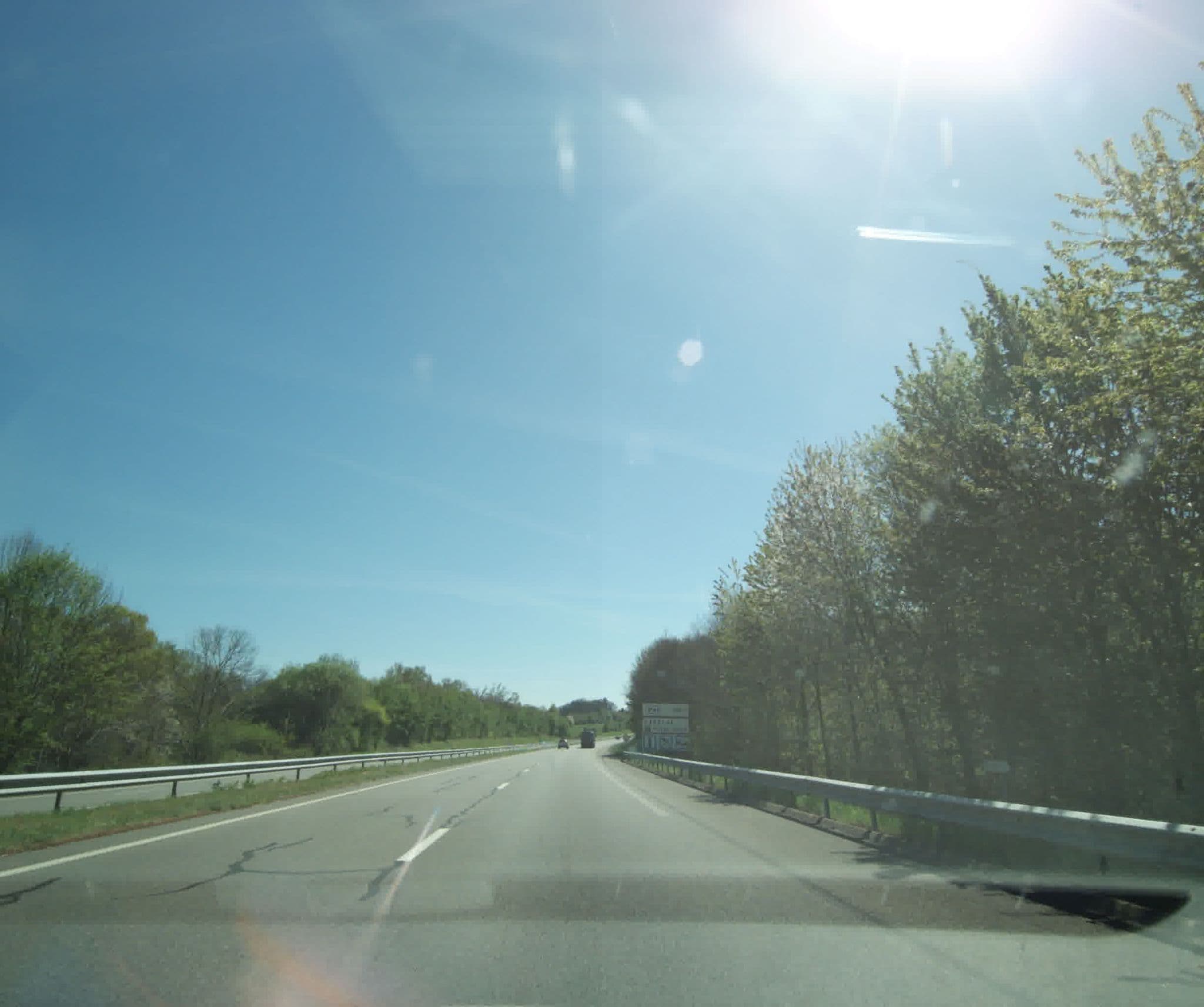 Street view near Les Écureuils, Uzerche — © sogefi (CC BY-SA · Mapillary)