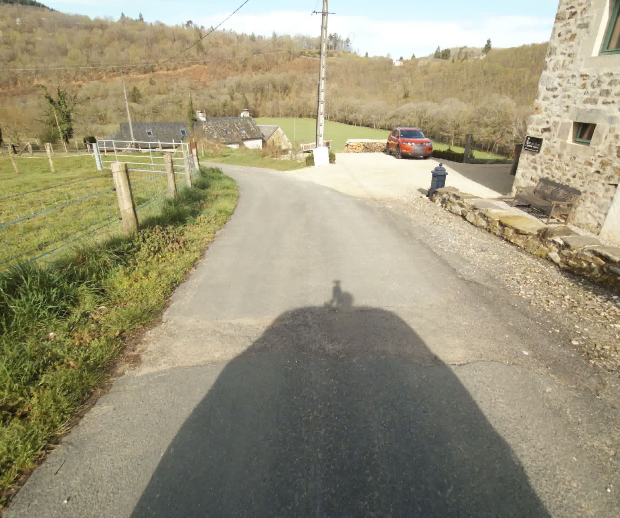 Street view near Chambre D'hôtes Les 5 Petits Lapins, Naves — © sogefi (CC BY-SA · Mapillary)