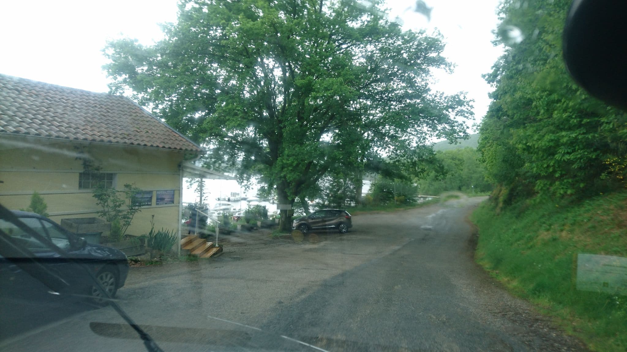 Street view near Logis Hôtel la Caravelle, Peyrat-le-Château — © alexczx (CC BY-SA · Mapillary)