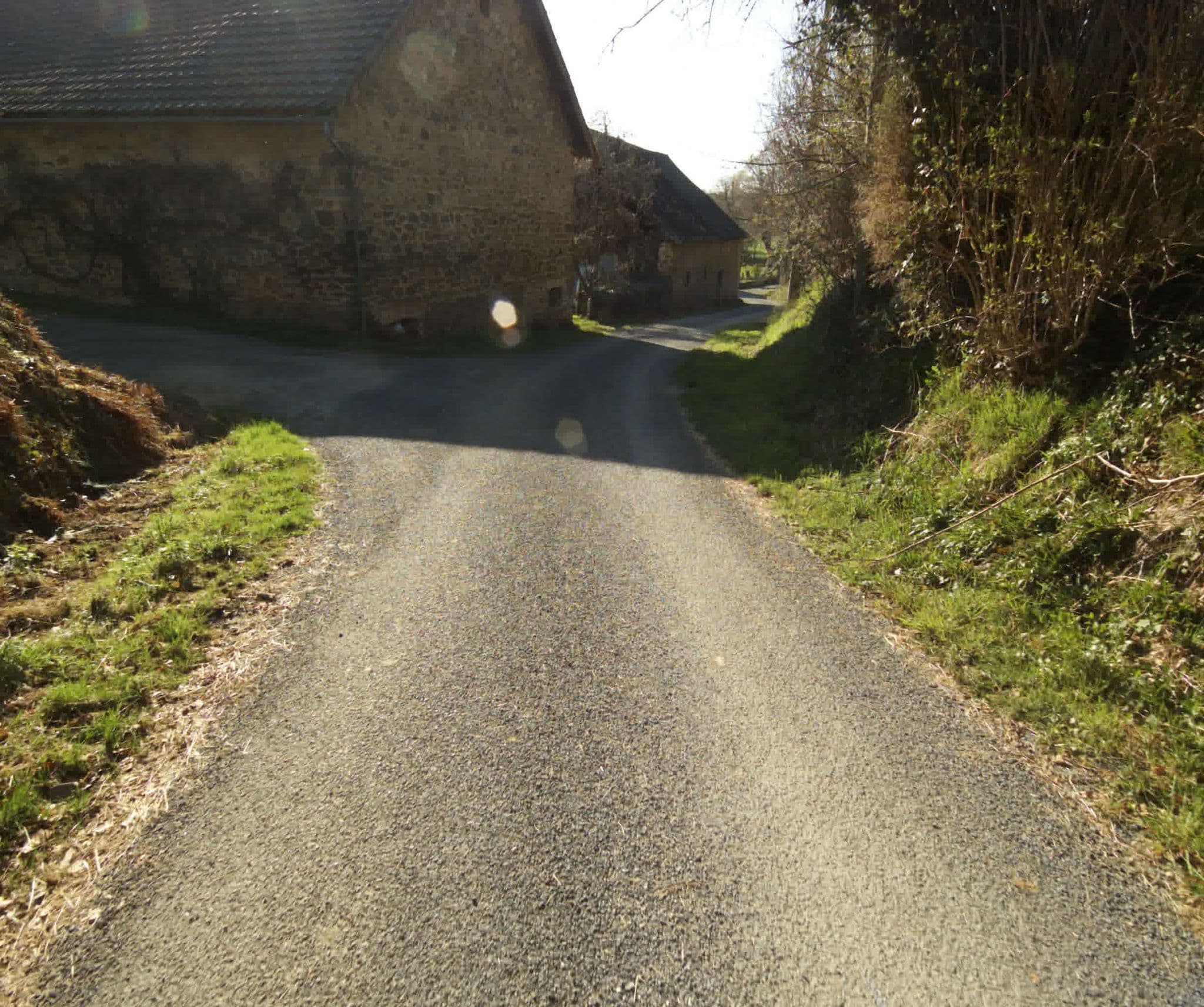 Street view near Serendipity, Seilhac — © sogefi (CC BY-SA · Mapillary)