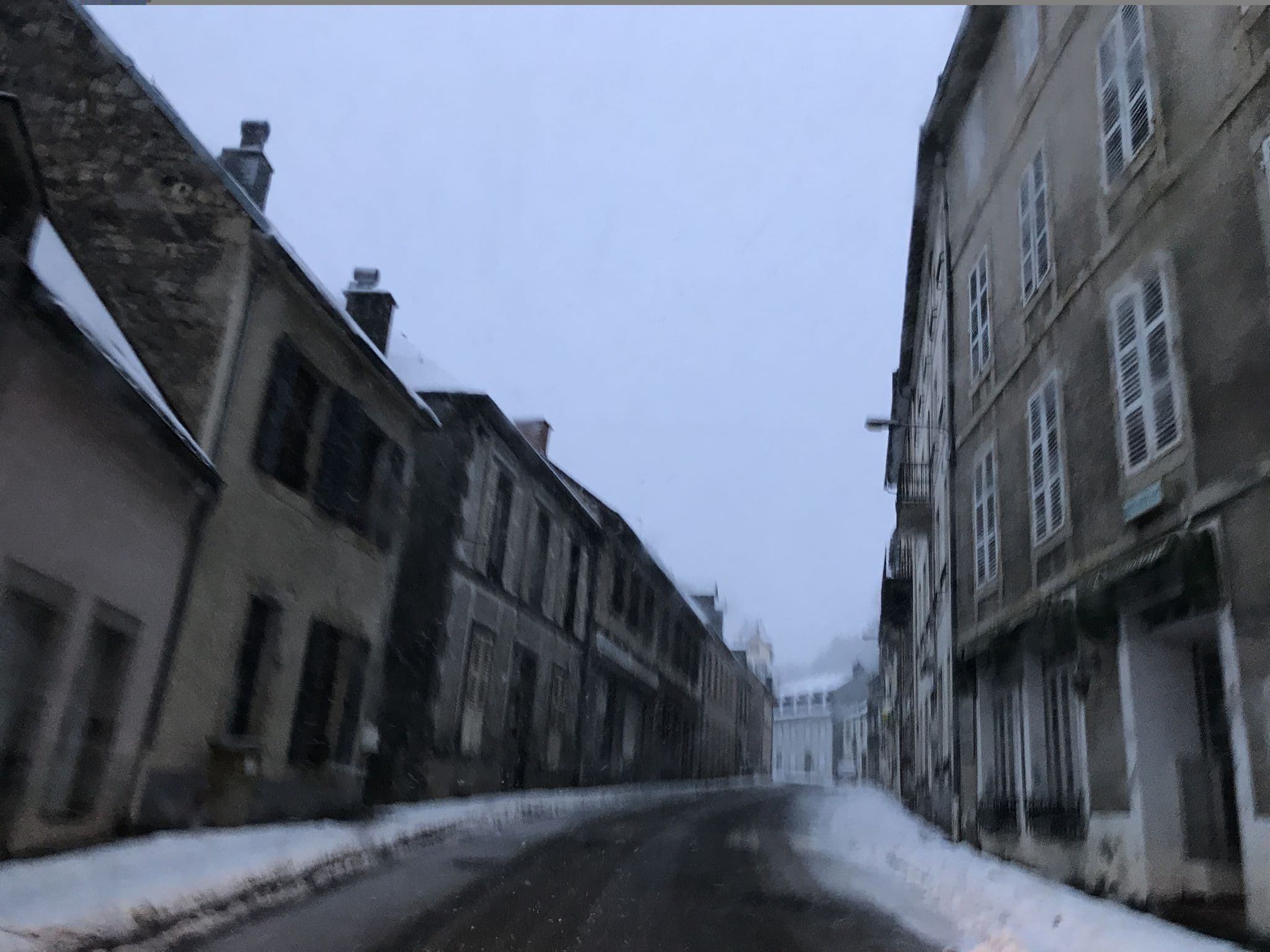 Street view near Hôtel des Anglais, La Bourboule — © fpm (CC BY-SA · Mapillary)