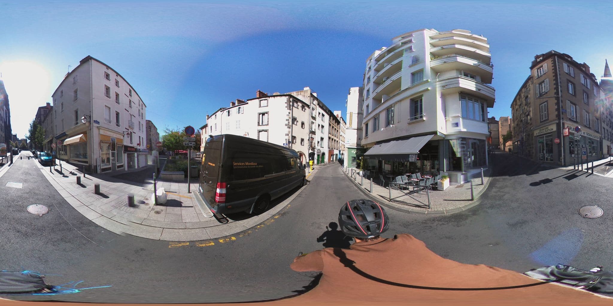 Street view near Hôtel Kyriad Prestige, Clermont-Ferrand — © nicolasdumoulin (CC BY-SA · Mapillary)