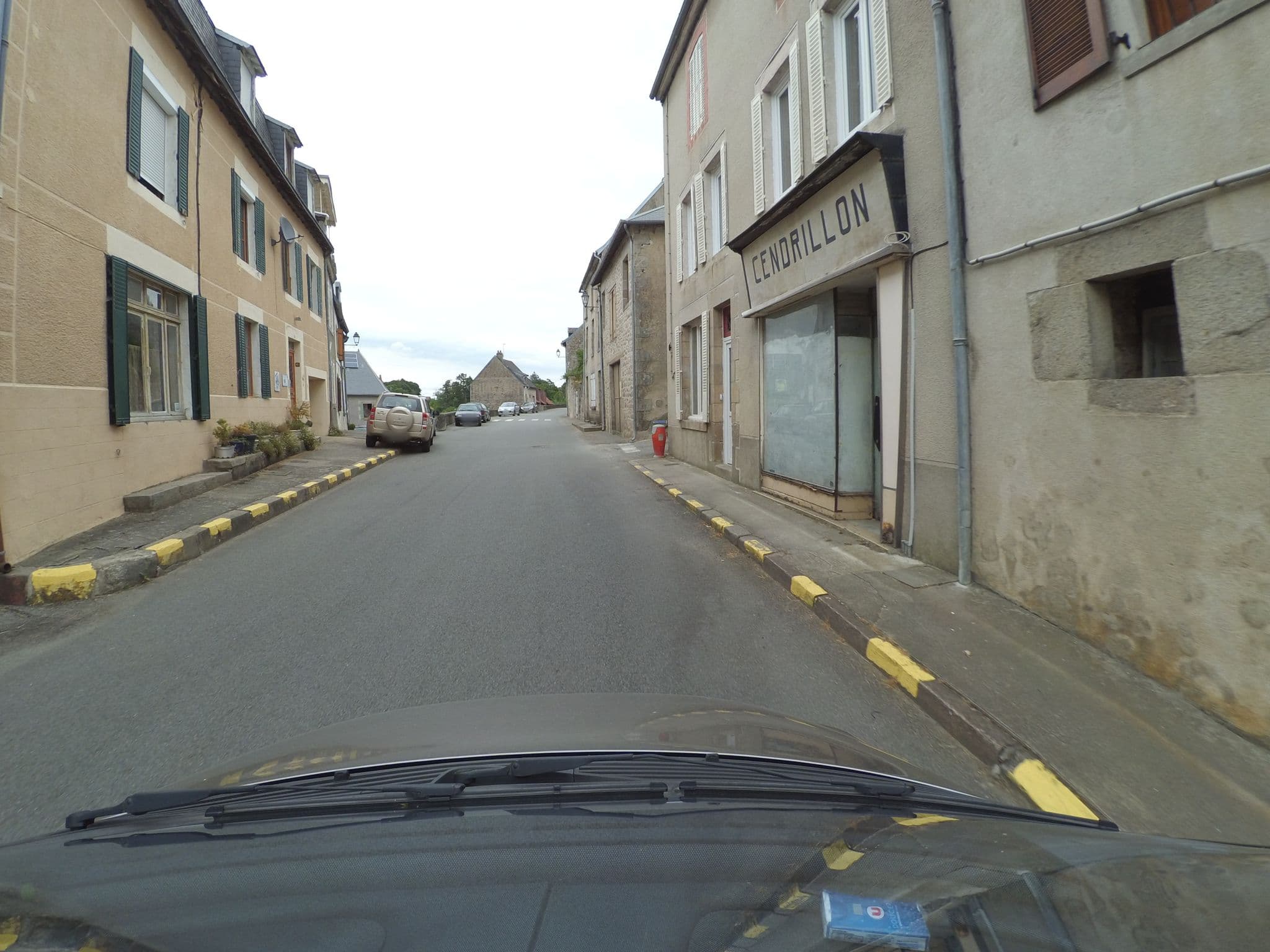 Street view near La Chouette, Le Grand-Bourg — © stephanep (CC BY-SA · Mapillary)