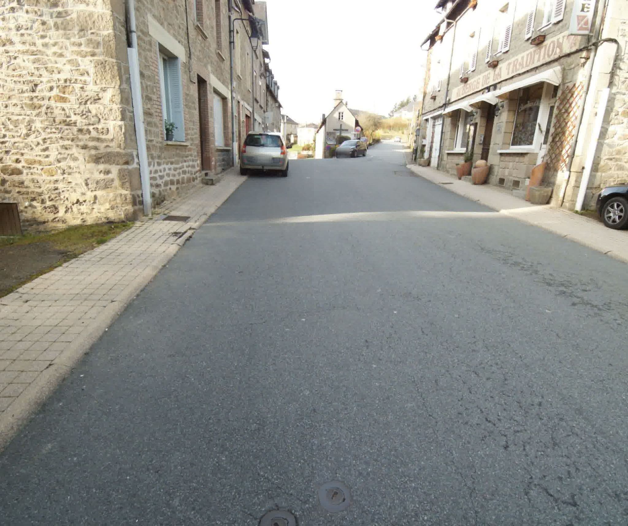 Street view near Auberge de la Tradition, Corrèze — © sogefi (CC BY-SA · Mapillary)