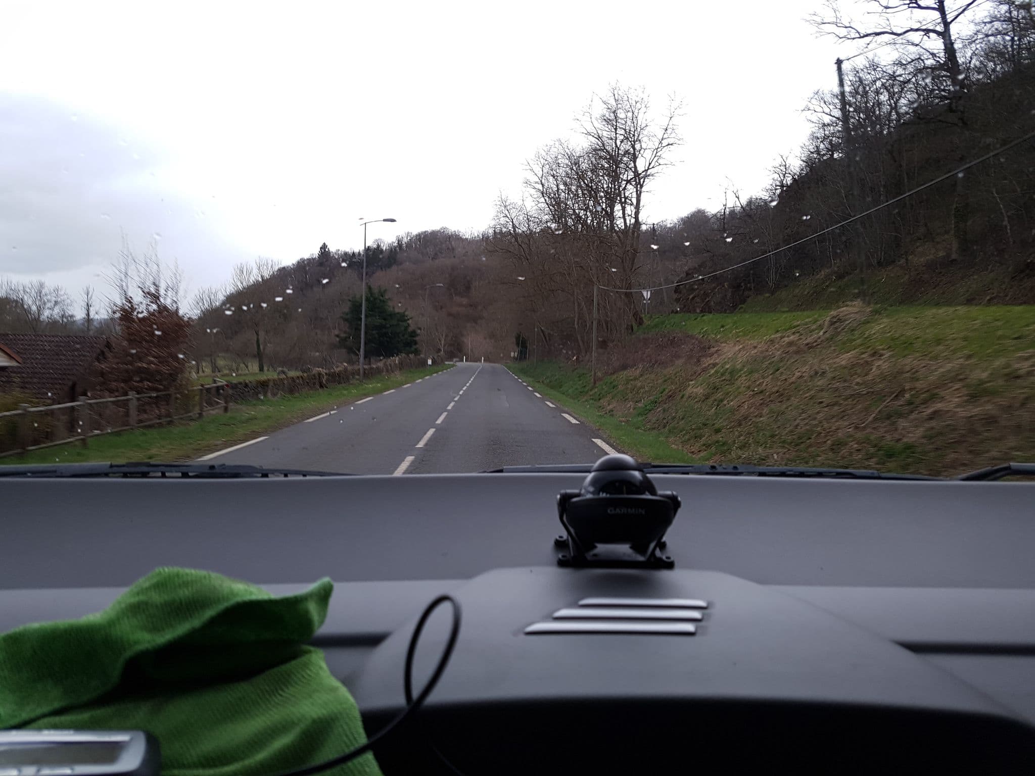 Street view near Domaine de la Palle, Saint-Ours — © bernardvoyageur (CC BY-SA · Mapillary)