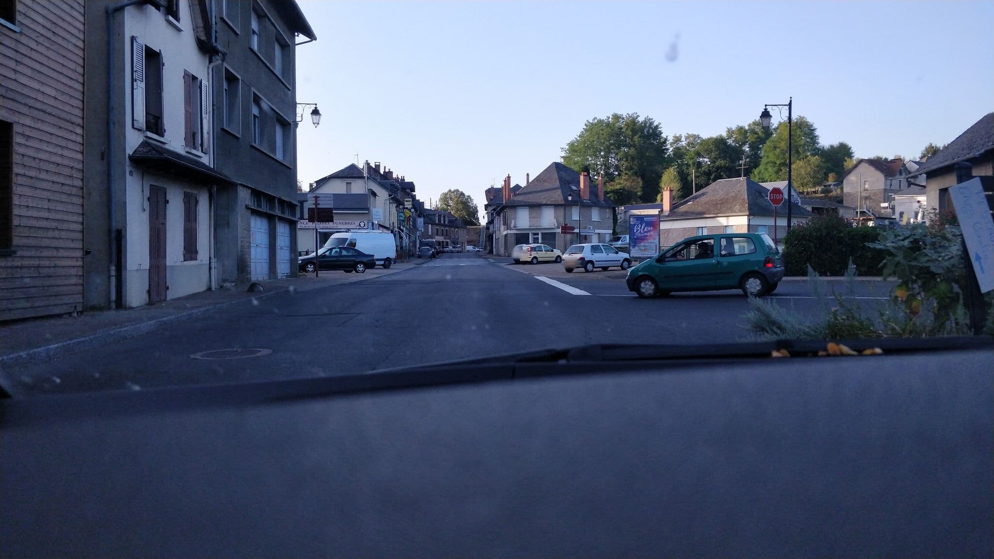 Street view near Résidence le 09, Uzerche — © philou87 (CC BY-SA · Mapillary)