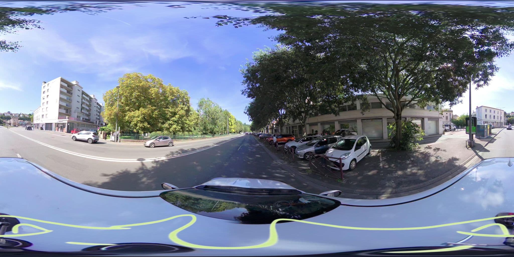 Street view near La Petite Villette, Poitiers — © atchisson (CC BY-SA · Mapillary)