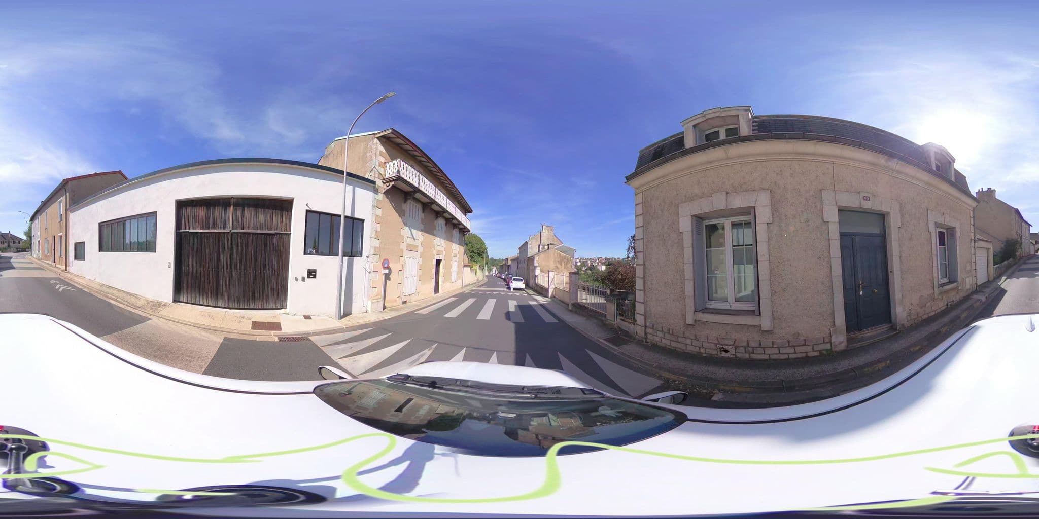 Street view near Le104bis, Biard — © atchisson (CC BY-SA · Mapillary)