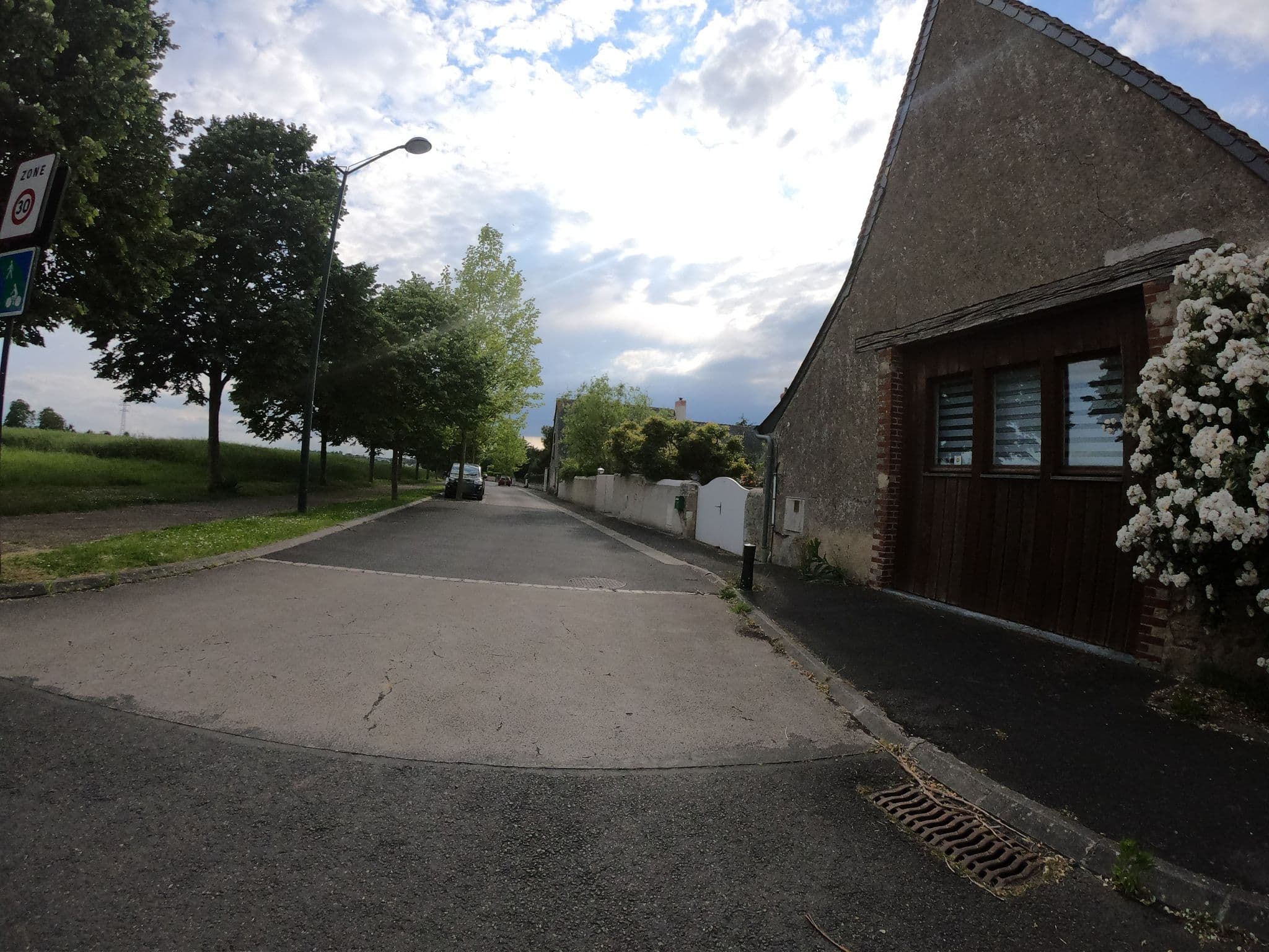 Street view near La Charlotière, La Membrolle-sur-Choisille — © cartocite (CC BY-SA · Mapillary)