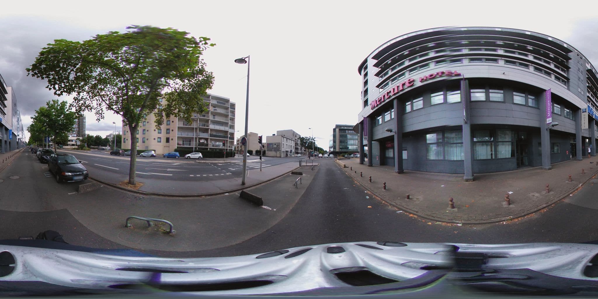 Street view near Hôtel Mercure Tours Centre, Tours — © estevan (CC BY-SA · Mapillary)