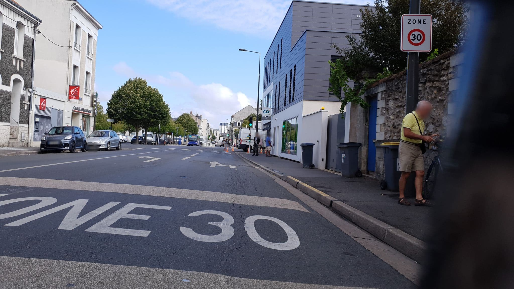 Street view near Laboratoire Analyses Médicales Rabelais, La Riche — © mattboll (CC BY-SA · Mapillary)